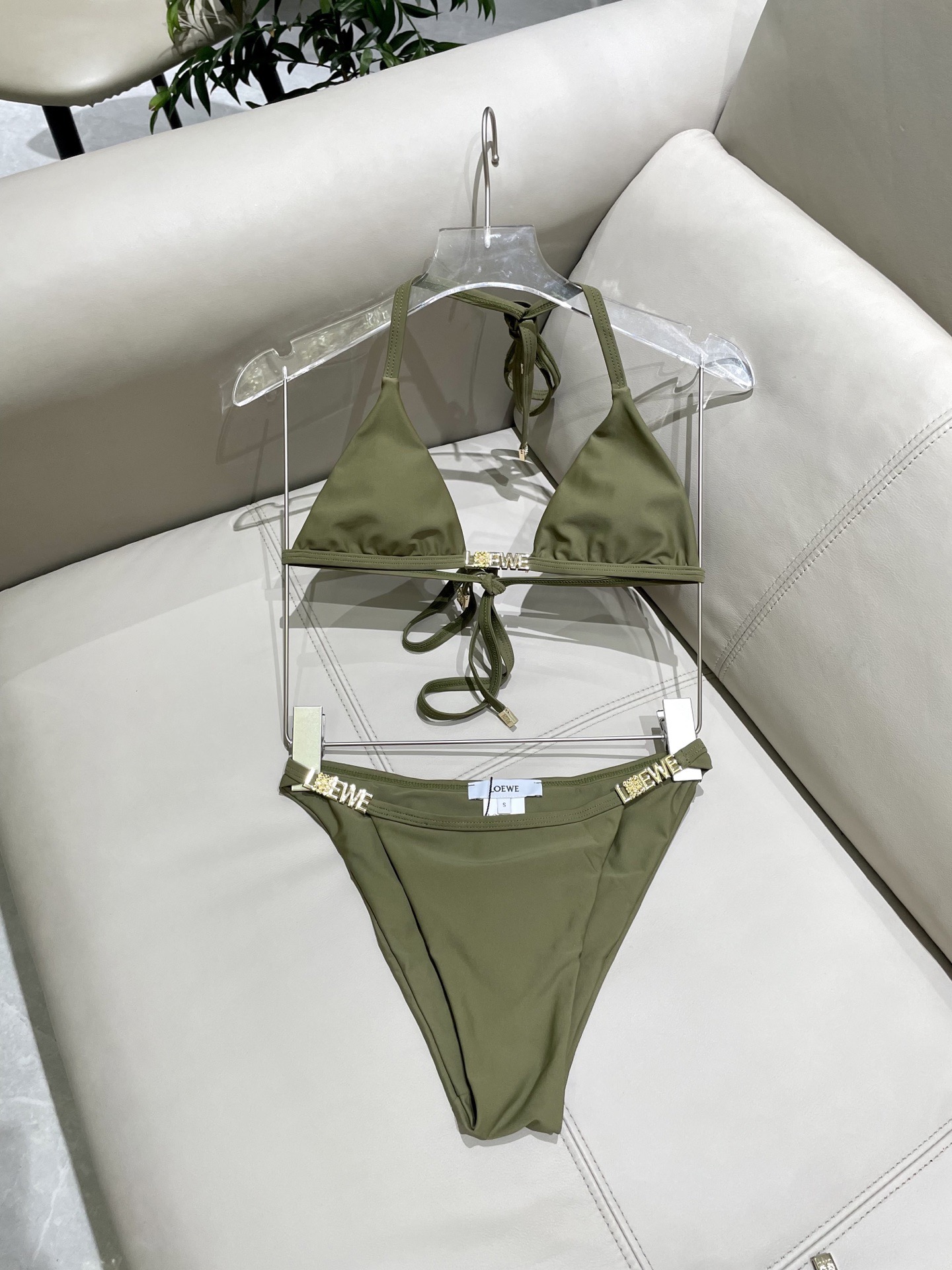 Lowe专柜新款气质款 性感又遮肉肉😍🥰适合多种场景的游泳衣🏊‍♀️海边 游泳池 温泉 水上乐园 漂流都