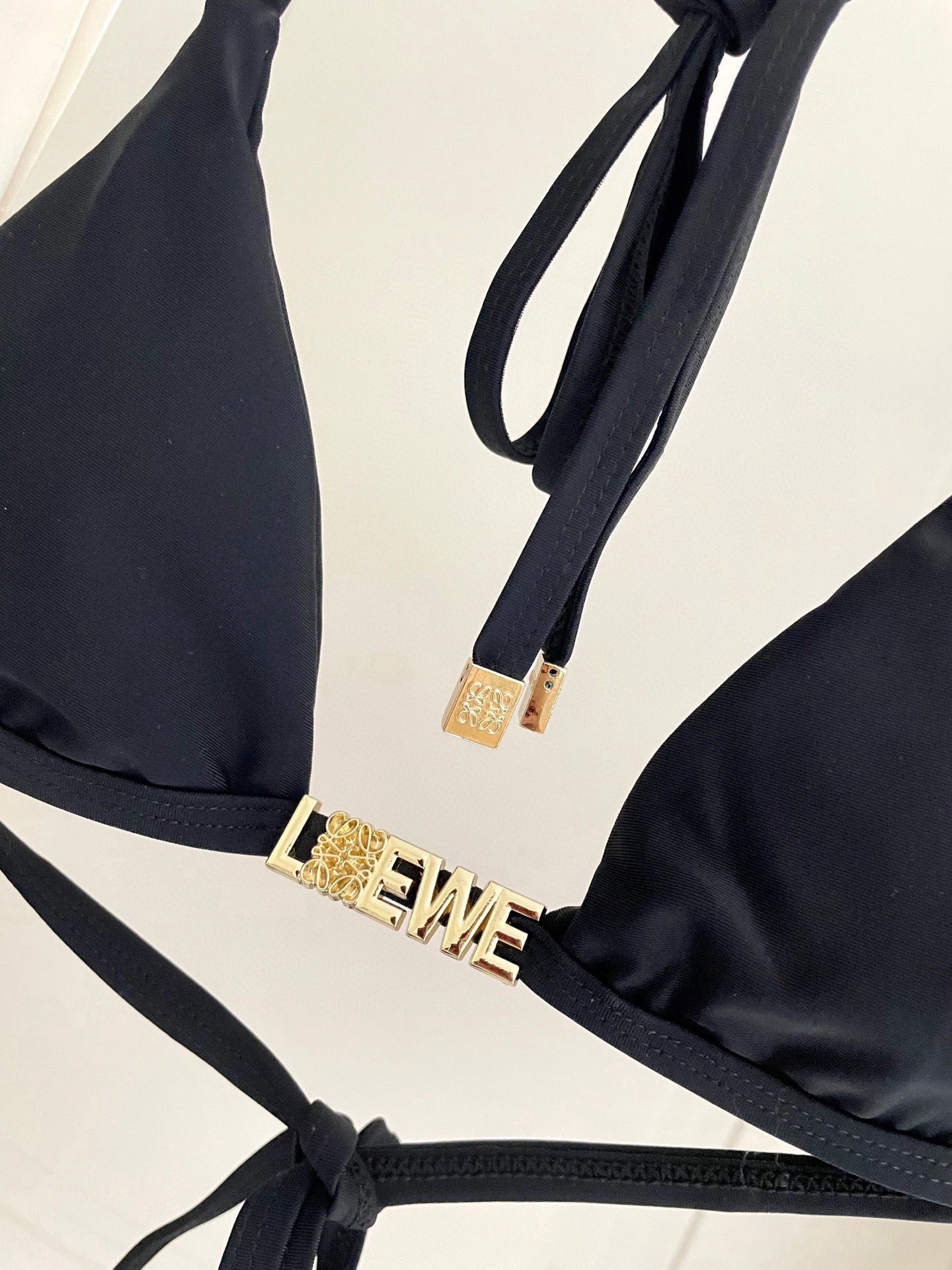 Lowe专柜新款气质款 性感又遮肉肉😍🥰适合多种场景的游泳衣🏊‍♀️海边 游泳池 温泉 水上乐园 漂流都