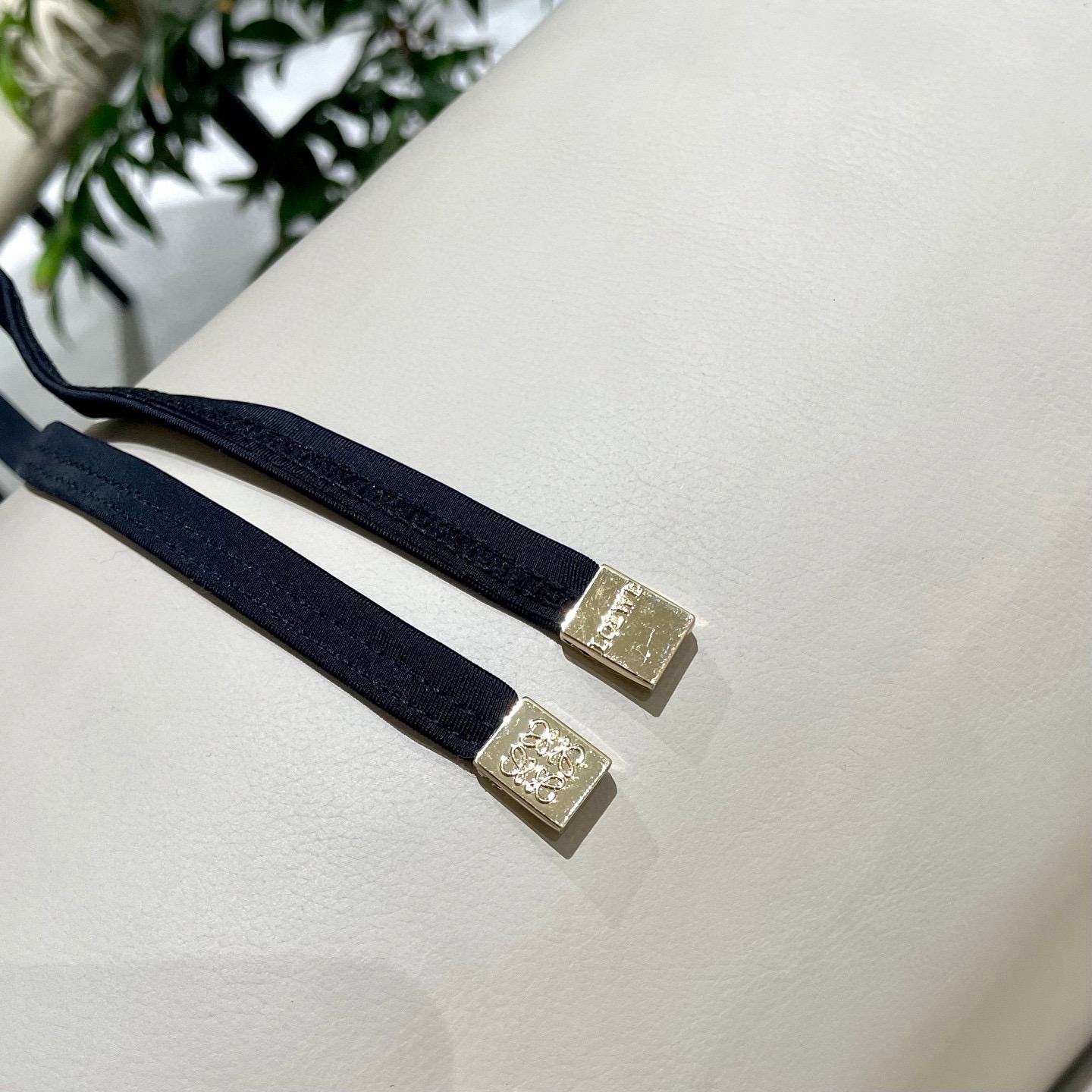 Lowe专柜新款气质款 性感又遮肉肉😍🥰适合多种场景的游泳衣🏊‍♀️海边 游泳池 温泉 水上乐园 漂流都