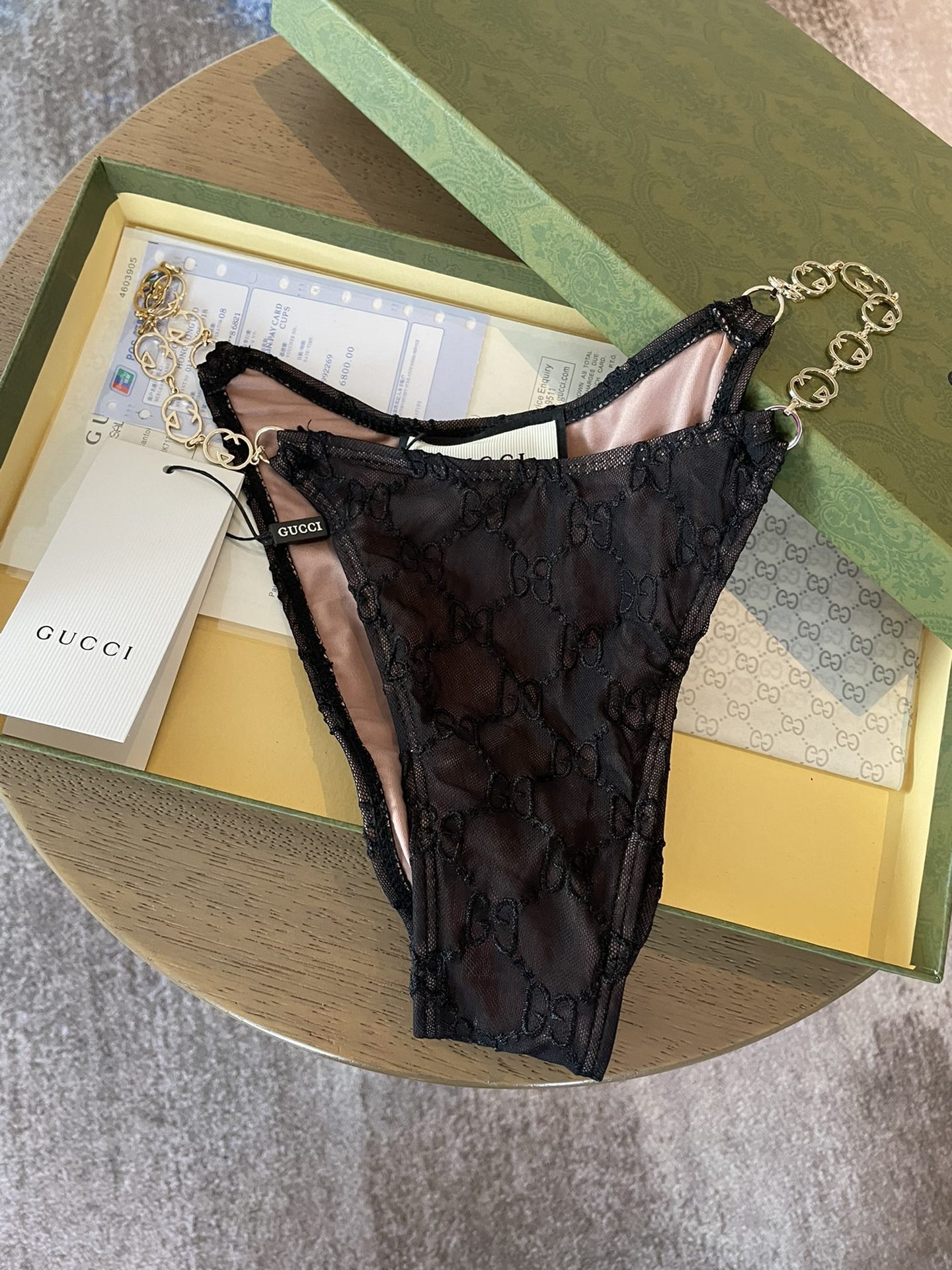 Gucci古奇新款网纱比基尼👙 上身超级棒！同步各大专柜发售，自然而然呈现时尚感！十分减龄，具有年轻活力