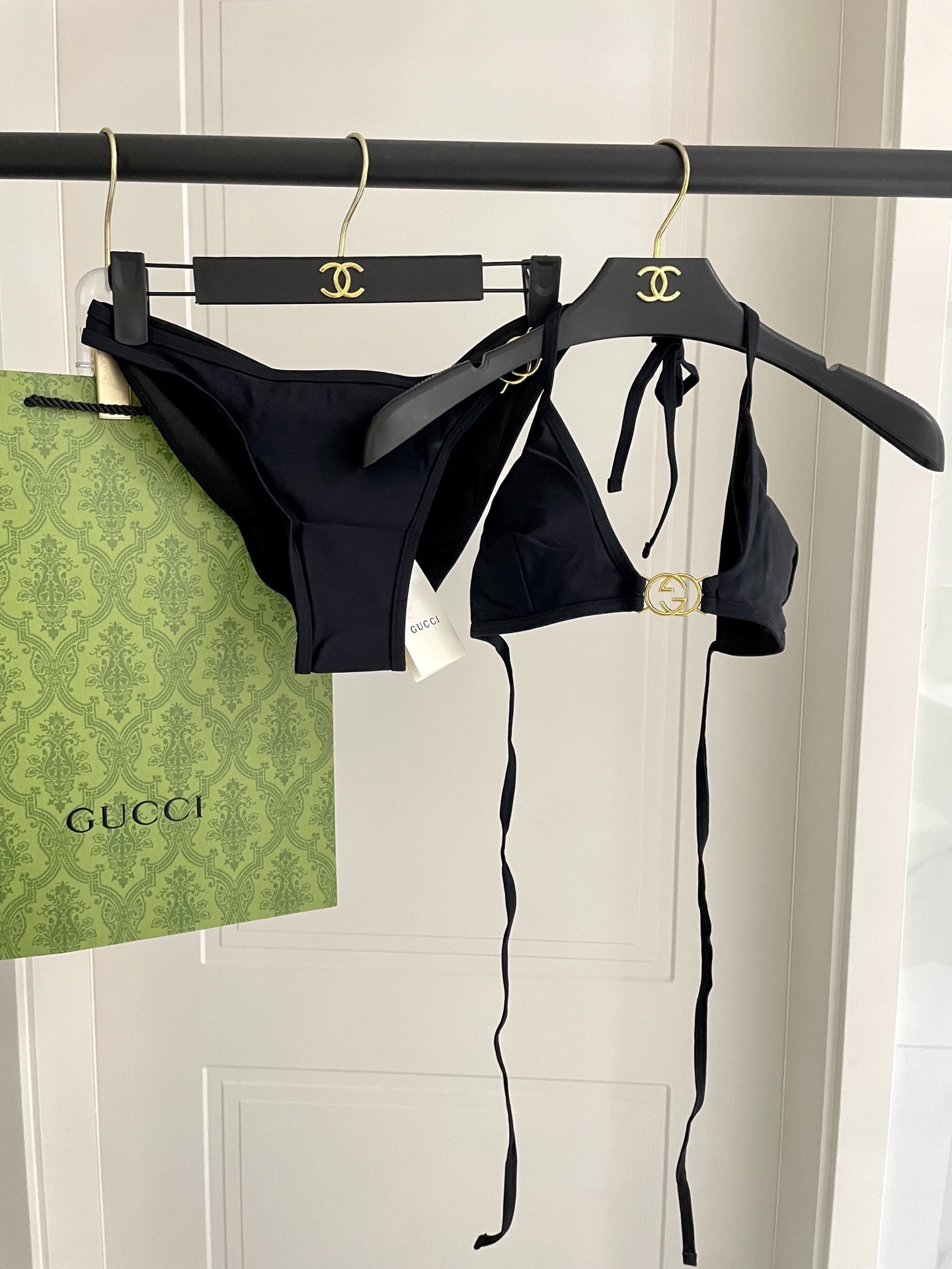 Gucci新款比基尼泳衣 实物超级美 😍🥰适合多种场景的游泳衣🏊‍♀️海边 游泳池 温泉 水上乐园 漂流