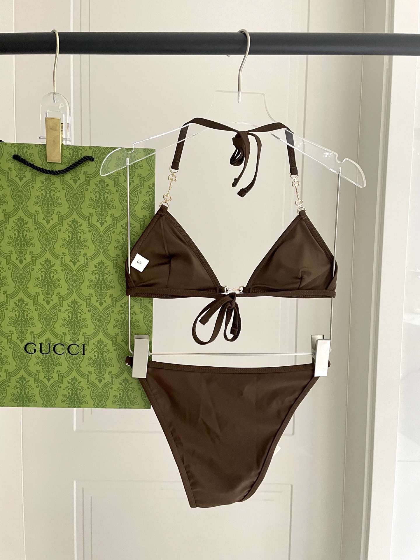 Gucci新款比基尼 😍🥰适合多种场景的游泳衣🏊‍♀️海边 游泳池 温泉 水上乐园 漂流都可以😌内搭也完