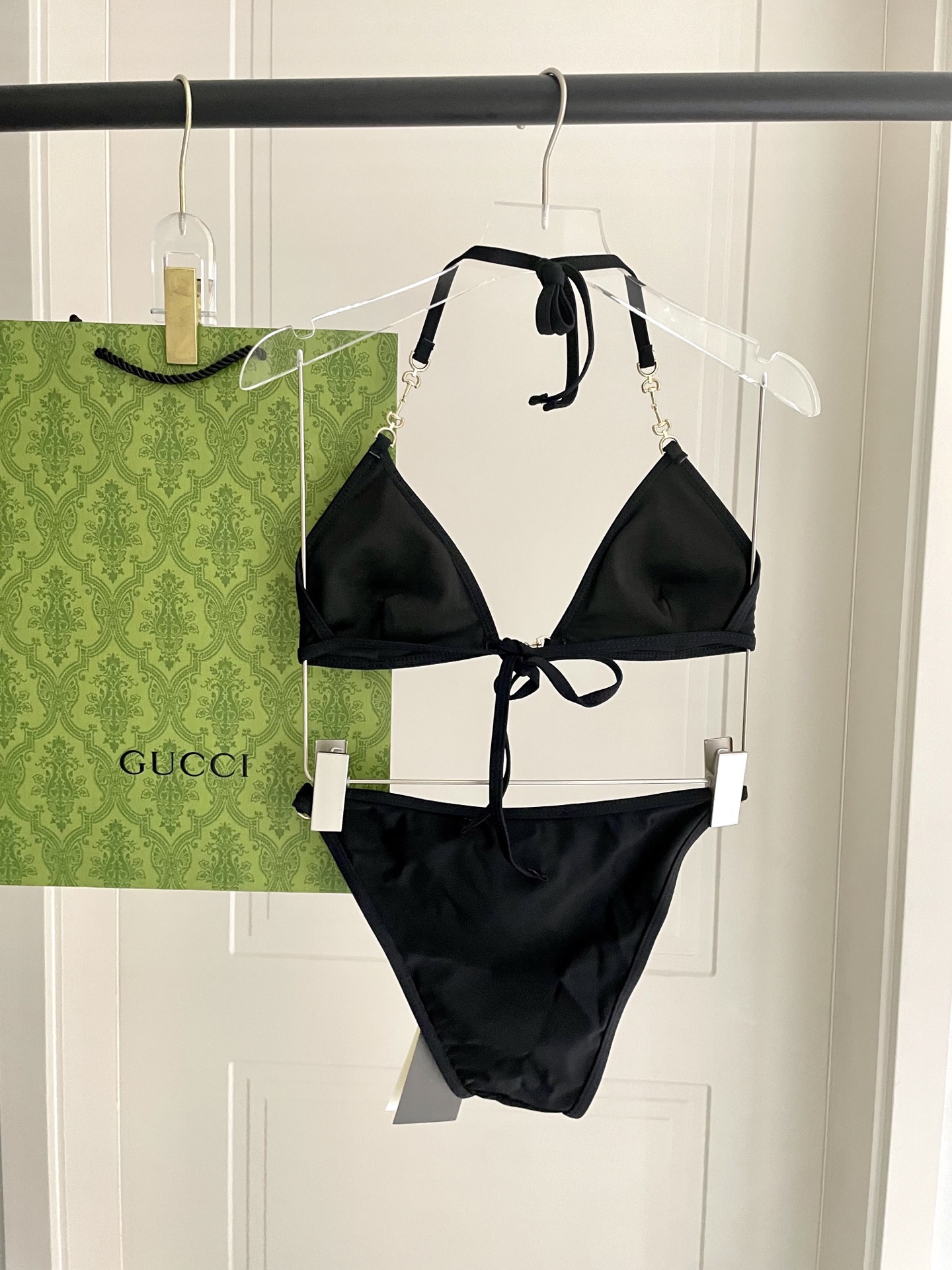 Gucci新款比基尼 😍🥰适合多种场景的游泳衣🏊‍♀️海边 游泳池 温泉 水上乐园 漂流都可以😌内搭也完