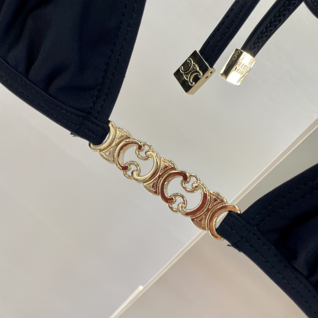 Celien新款分体😍🥰适合多种场景的游泳衣🏊‍♀️海边 游泳池 温泉 水上乐园 漂流都可以😌内搭也完全