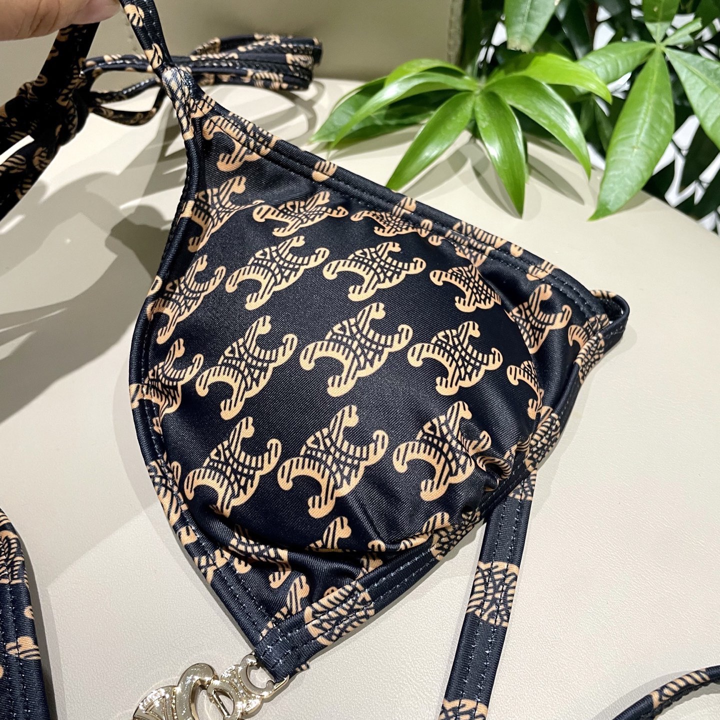 Celien新款分体😍🥰适合多种场景的游泳衣🏊‍♀️海边 游泳池 温泉 水上乐园 漂流都可以😌内搭也完全