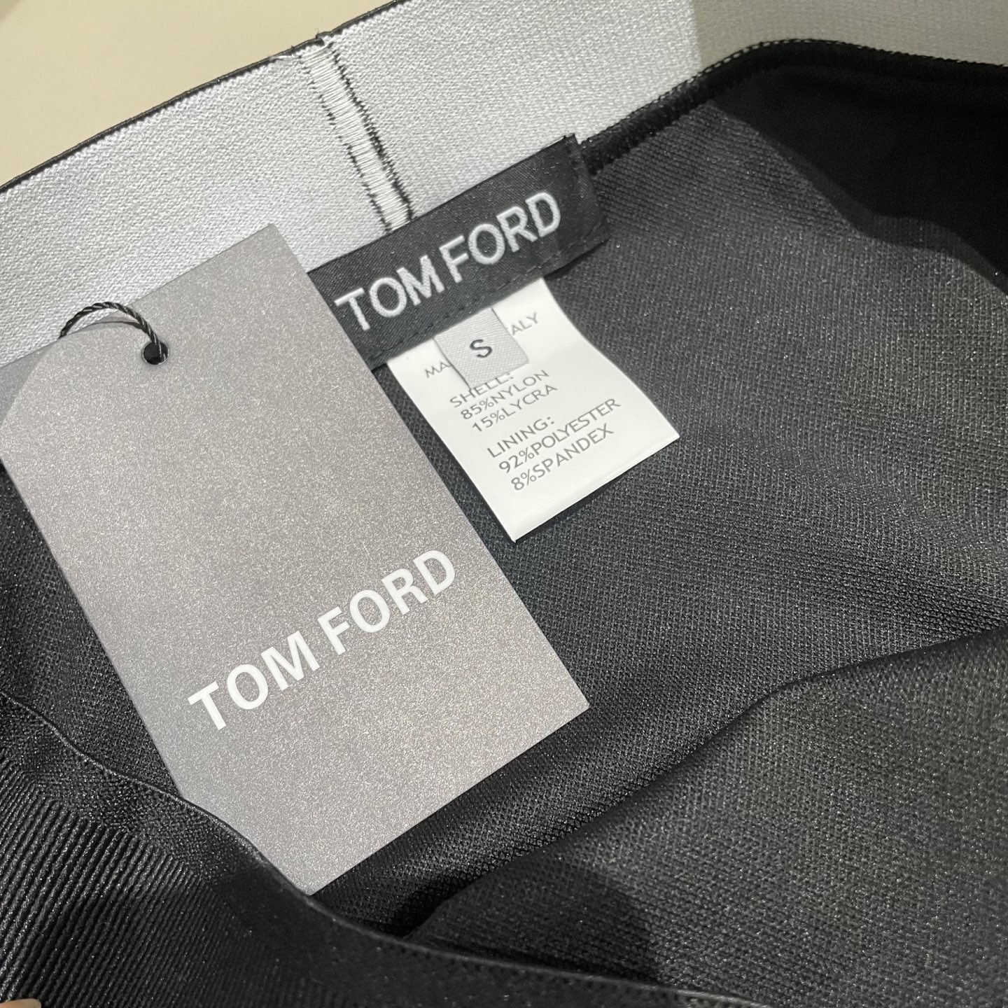 TOMFORD新款比基尼😍🥰适合多种场景的游泳衣🏊‍♀️海边 游泳池 温泉 水上乐园 漂流都可以😌内搭也