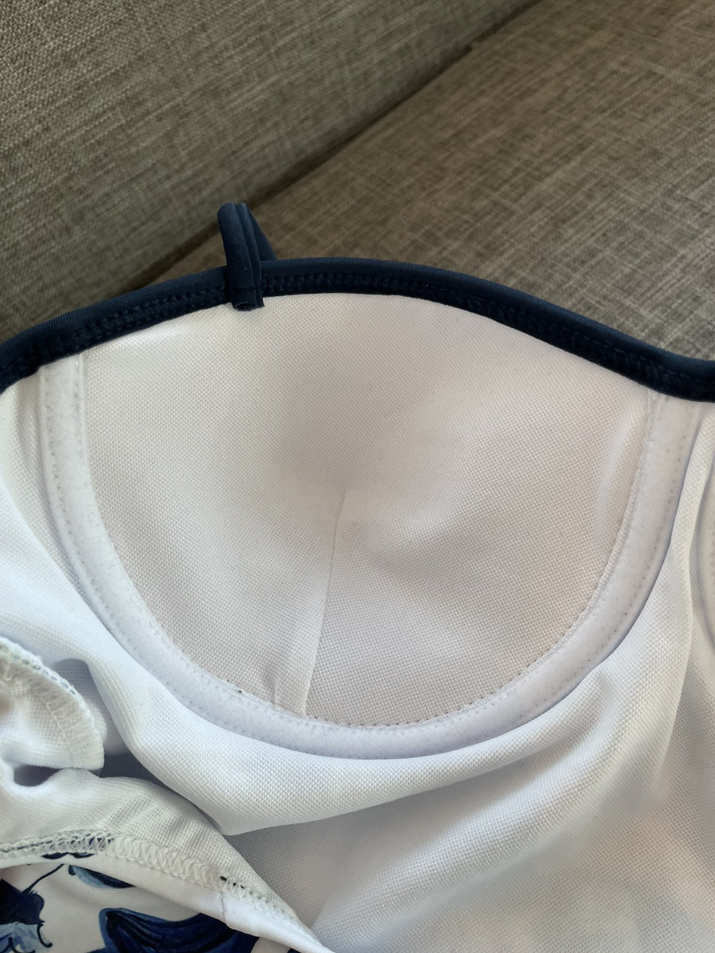 DG吊带钢托聚拢连体泳衣 性感女神🥰😍👙❤️😍🥰适合多种场景的游泳衣🏊‍♀️海边 游泳池 温泉 水上乐园