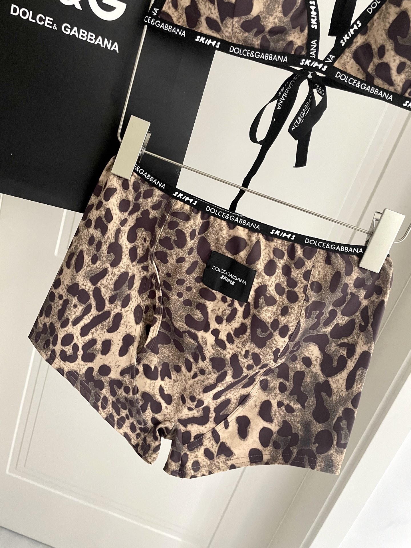 DG新款分体游泳衣 有口袋😍🥰适合多种场景的游泳衣🏊‍♀️海边 游泳池 温泉 水上乐园 漂流都可以😌内搭