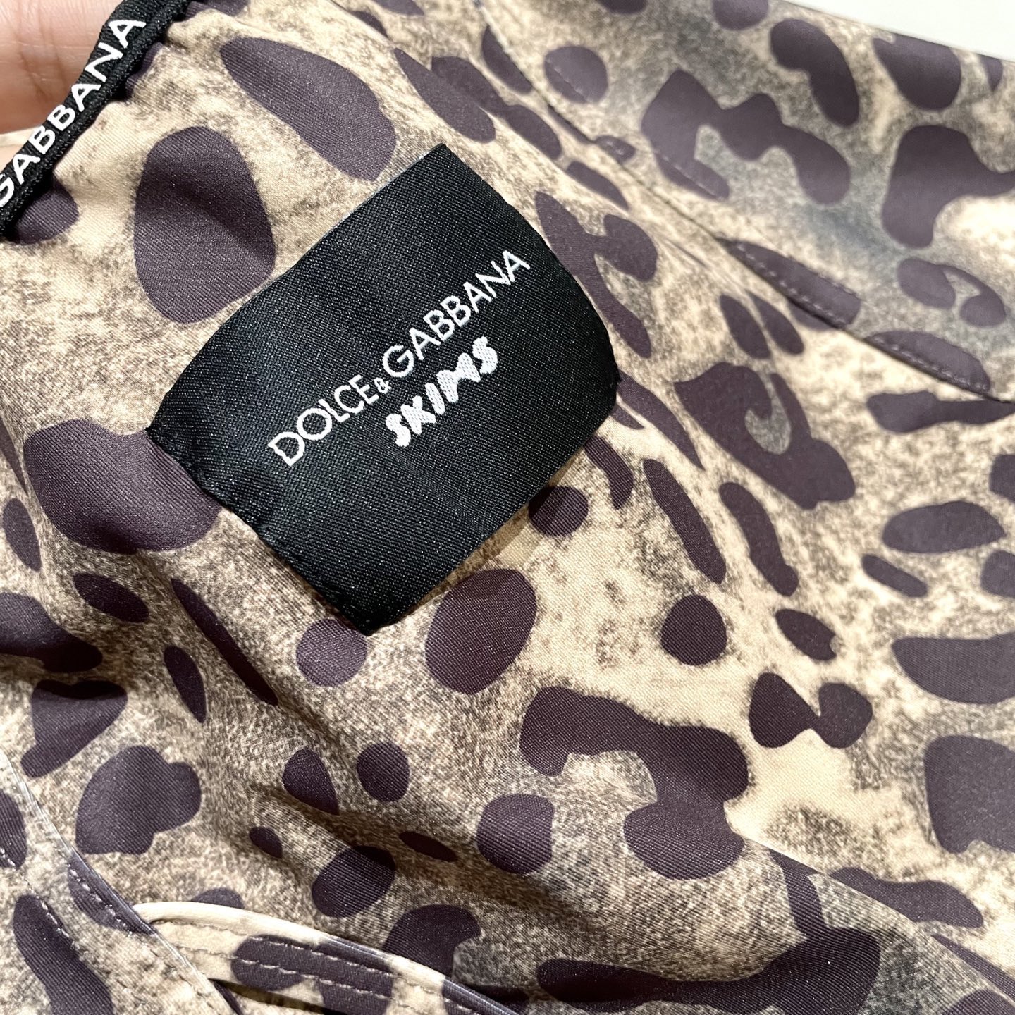 DG新款分体游泳衣 有口袋😍🥰适合多种场景的游泳衣🏊‍♀️海边 游泳池 温泉 水上乐园 漂流都可以😌内搭