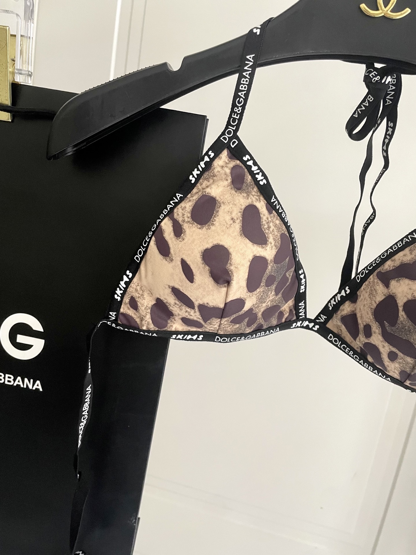 DG新款分体游泳衣 有口袋😍🥰适合多种场景的游泳衣🏊‍♀️海边 游泳池 温泉 水上乐园 漂流都可以😌内搭