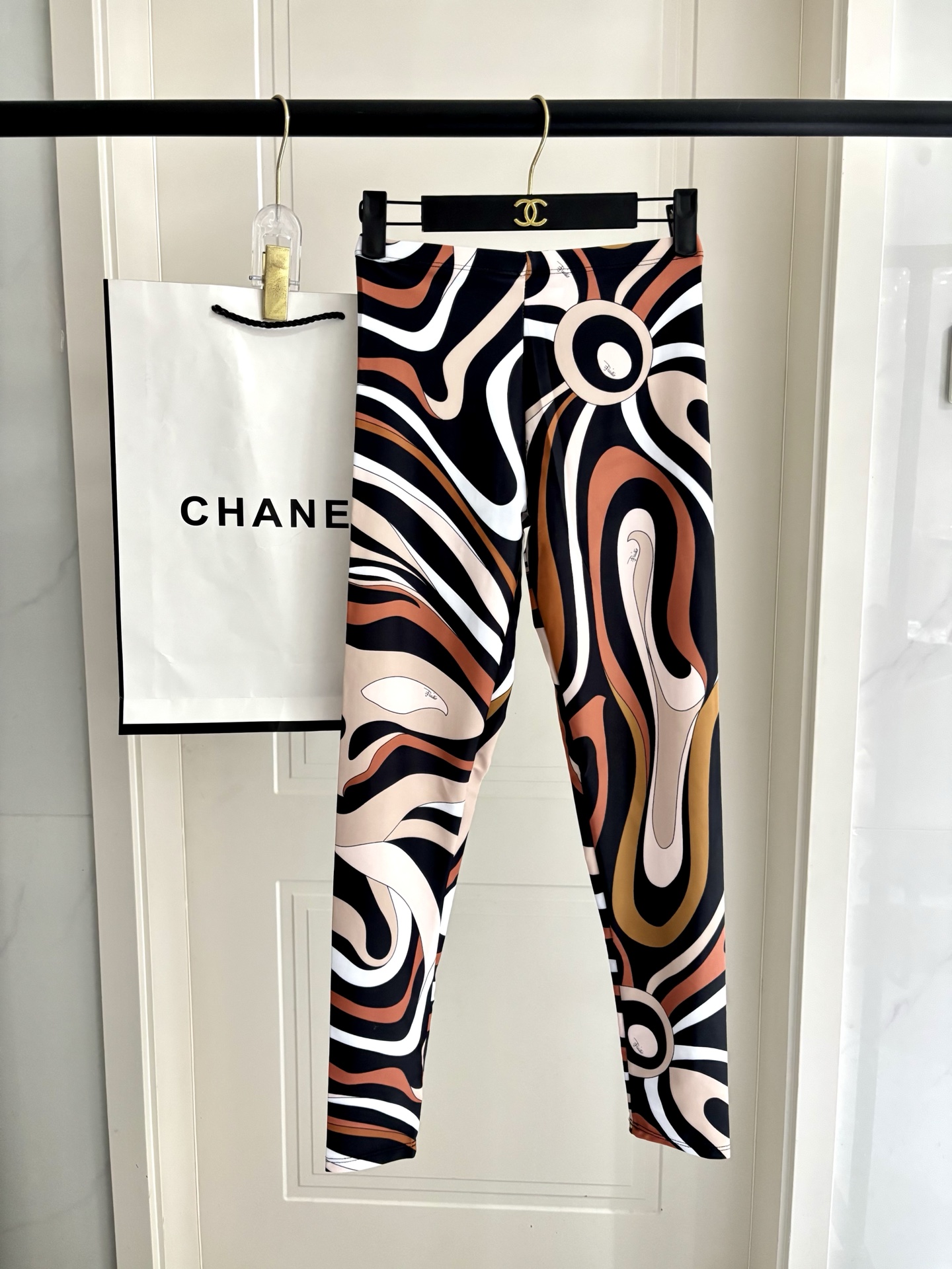 Pucci新款高弹力健身长款瑜伽服运动套装~小背心➕修身提臀显瘦打底裤S M L Xl