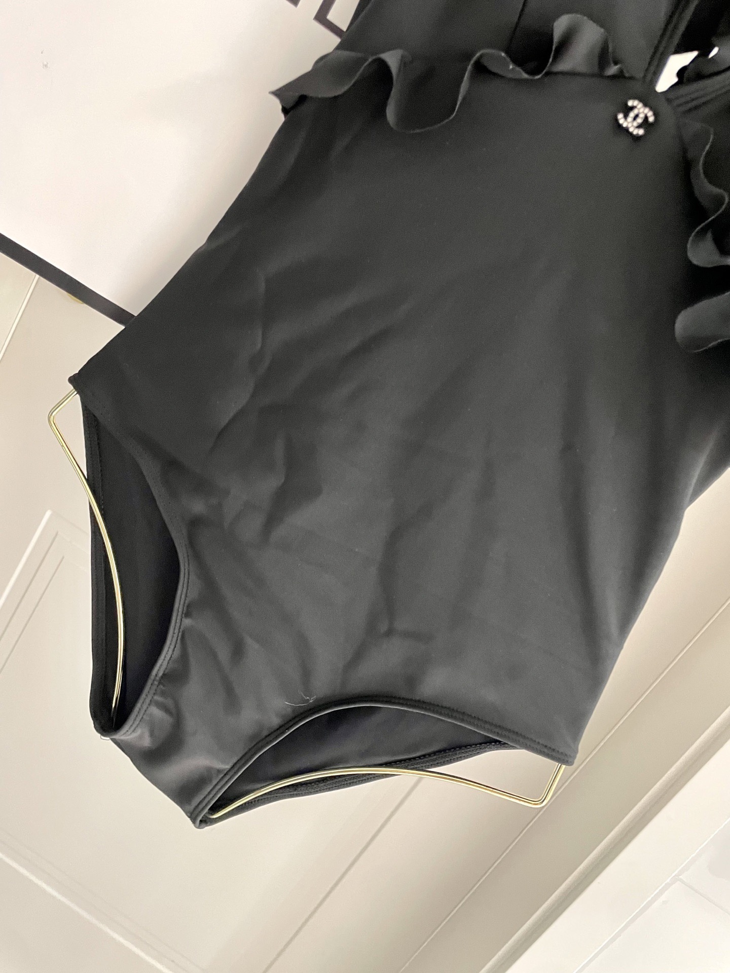 Chanel新款连体泳衣😍🥰适合多种场景的游泳衣🏊‍♀️海边 游泳池 温泉 水上乐园 漂流都可以😌内搭也