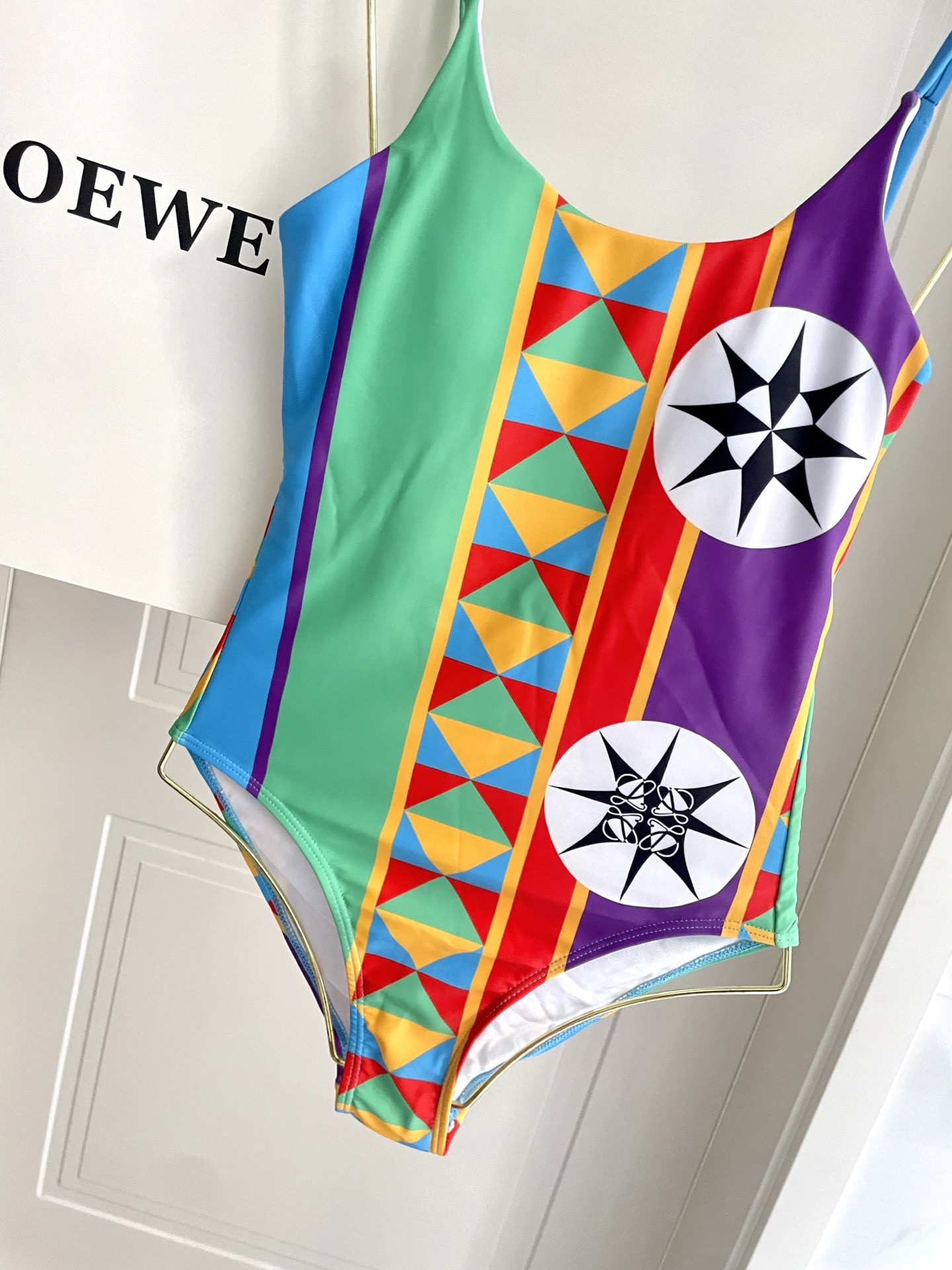 罗意威新款泳衣👙❤️😍🥰适合多种场景的游泳衣🏊‍♀️海边 游泳池 温泉 水上乐园 漂流都可以😌内搭外穿也