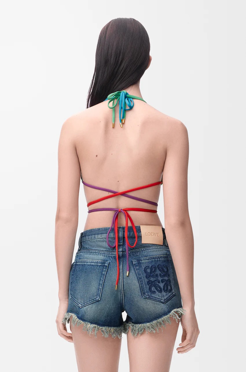 罗意威新款比基尼泳衣👙❤️😍🥰适合多种场景的游泳衣🏊‍♀️海边 游泳池 温泉 水上乐园 漂流都可以😌内搭