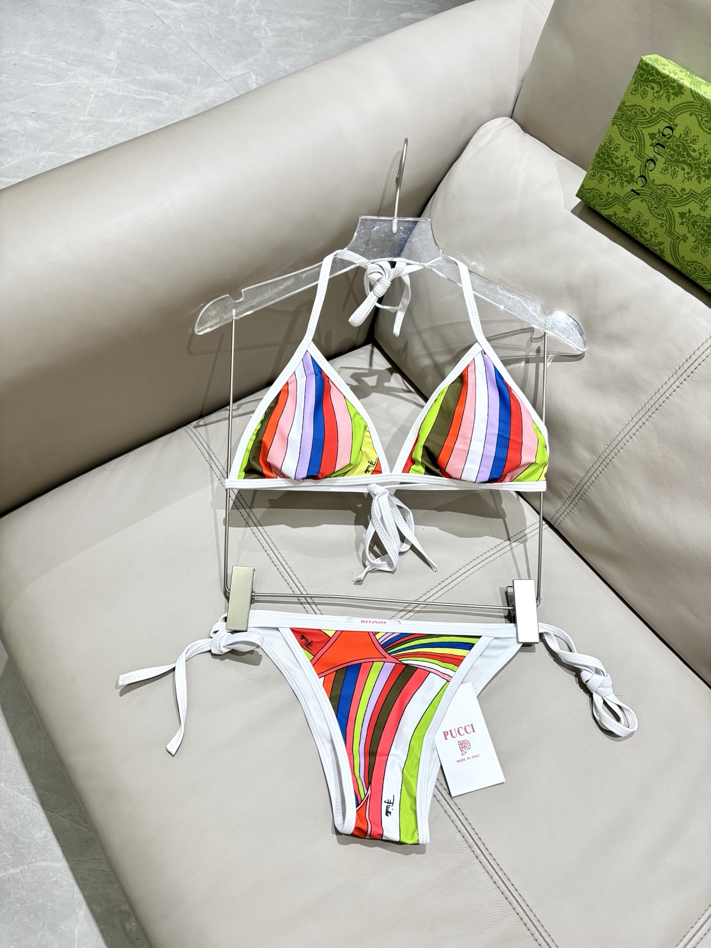 Pucci比基尼😍🥰适合多种场景的游泳衣🏊‍♀️海边 游泳池 温泉 水上乐园 漂流都可以😌内搭也完全可以