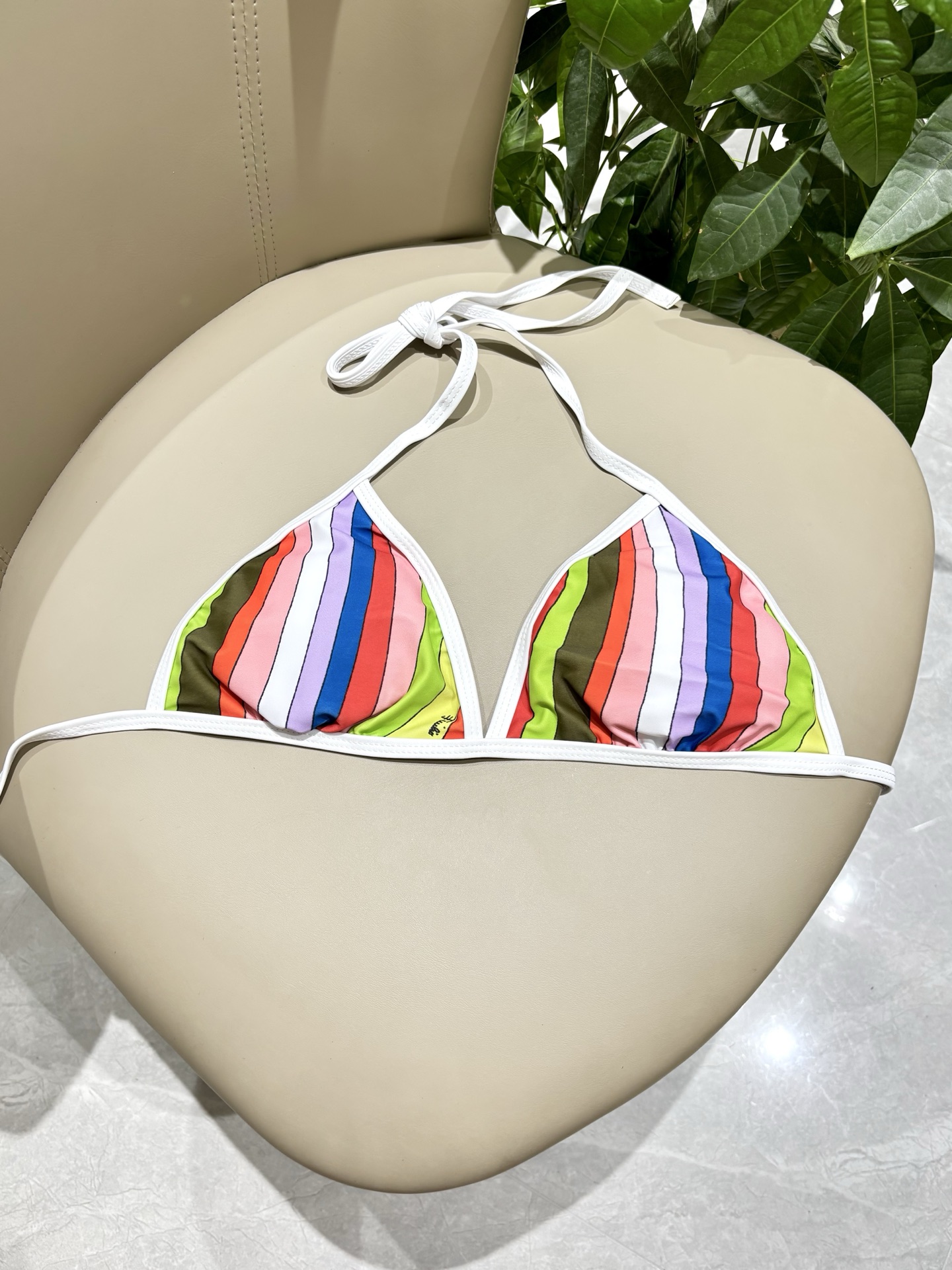 Pucci比基尼😍🥰适合多种场景的游泳衣🏊‍♀️海边 游泳池 温泉 水上乐园 漂流都可以😌内搭也完全可以