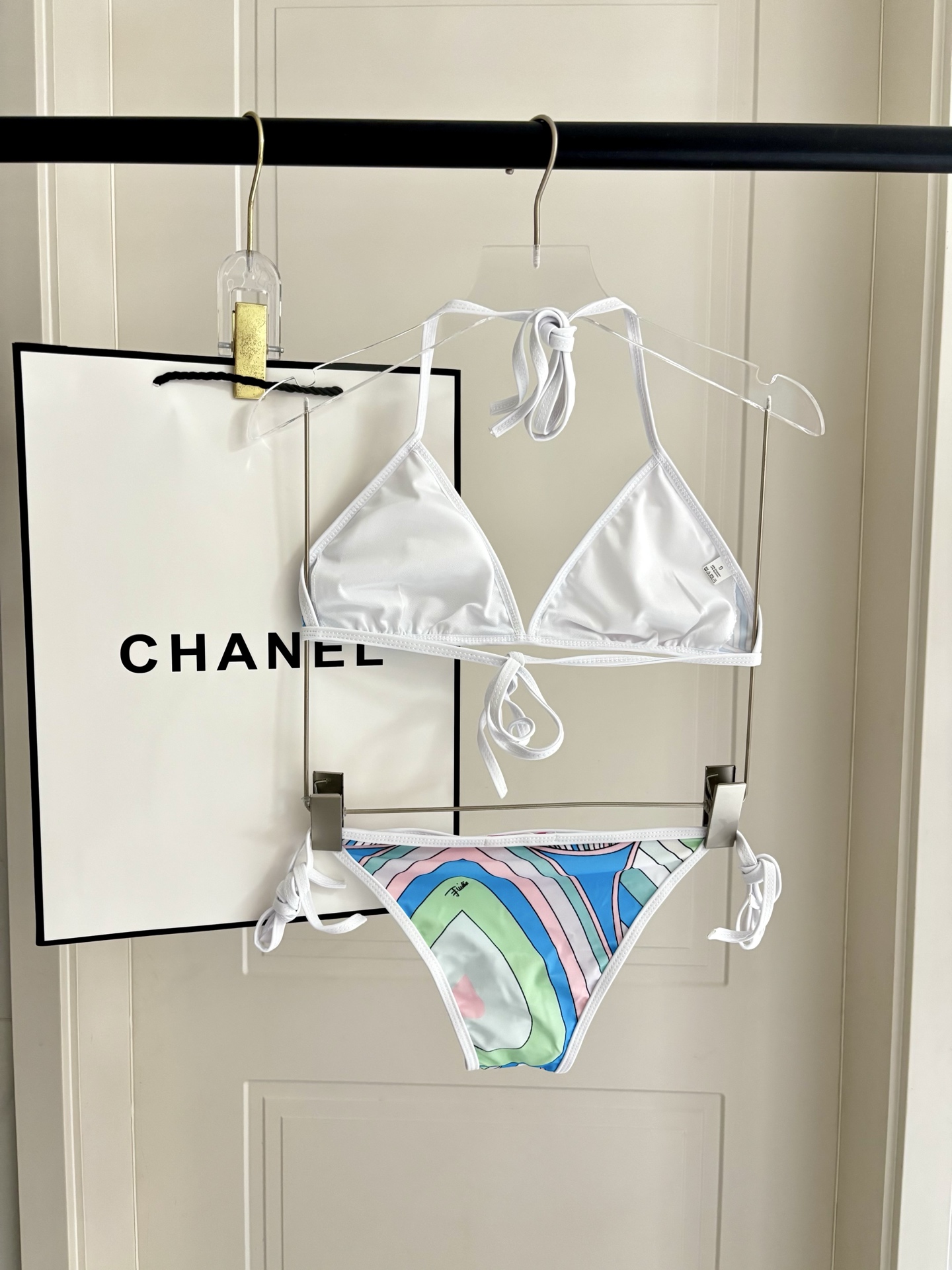 Pucci比基尼😍🥰适合多种场景的游泳衣🏊‍♀️海边 游泳池 温泉 水上乐园 漂流都可以😌内搭也完全可以