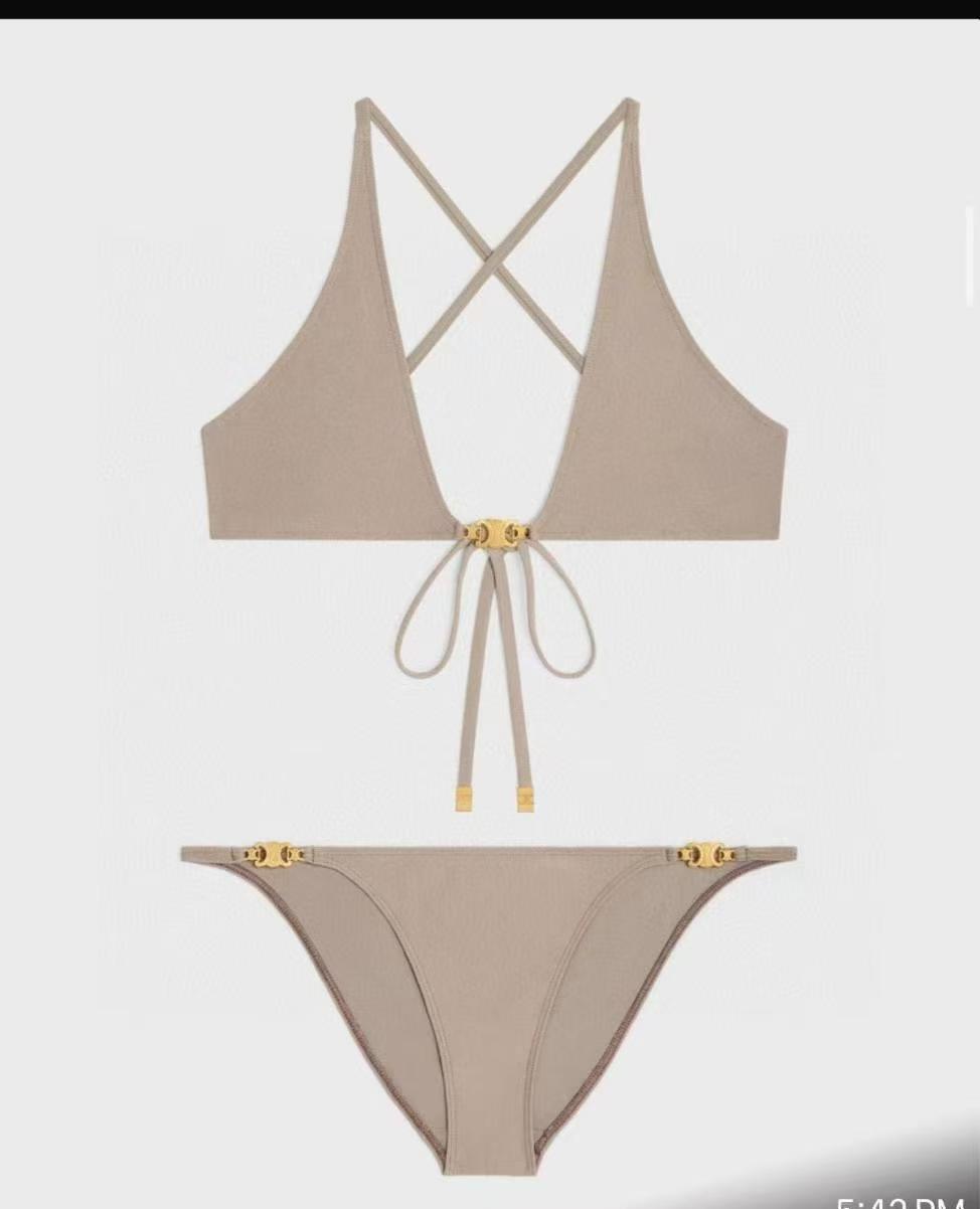 Celine比基尼😍🥰适合多种场景的游泳衣🏊‍♀️海边 游泳池 温泉 水上乐园 漂流都可以😌内搭也完全可