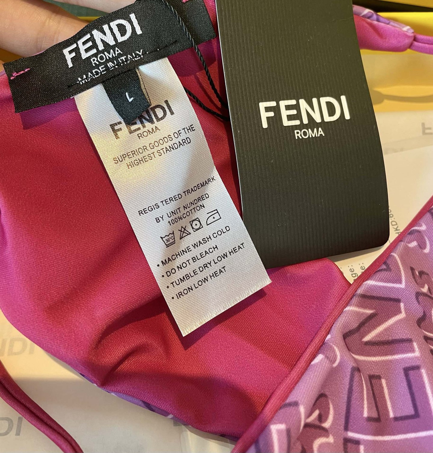 Fend新款SKIMS联名定制双面穿比基尼泳衣~字母logo印花系带挂脖文胸内衣+三角裤两件套装，卡其色