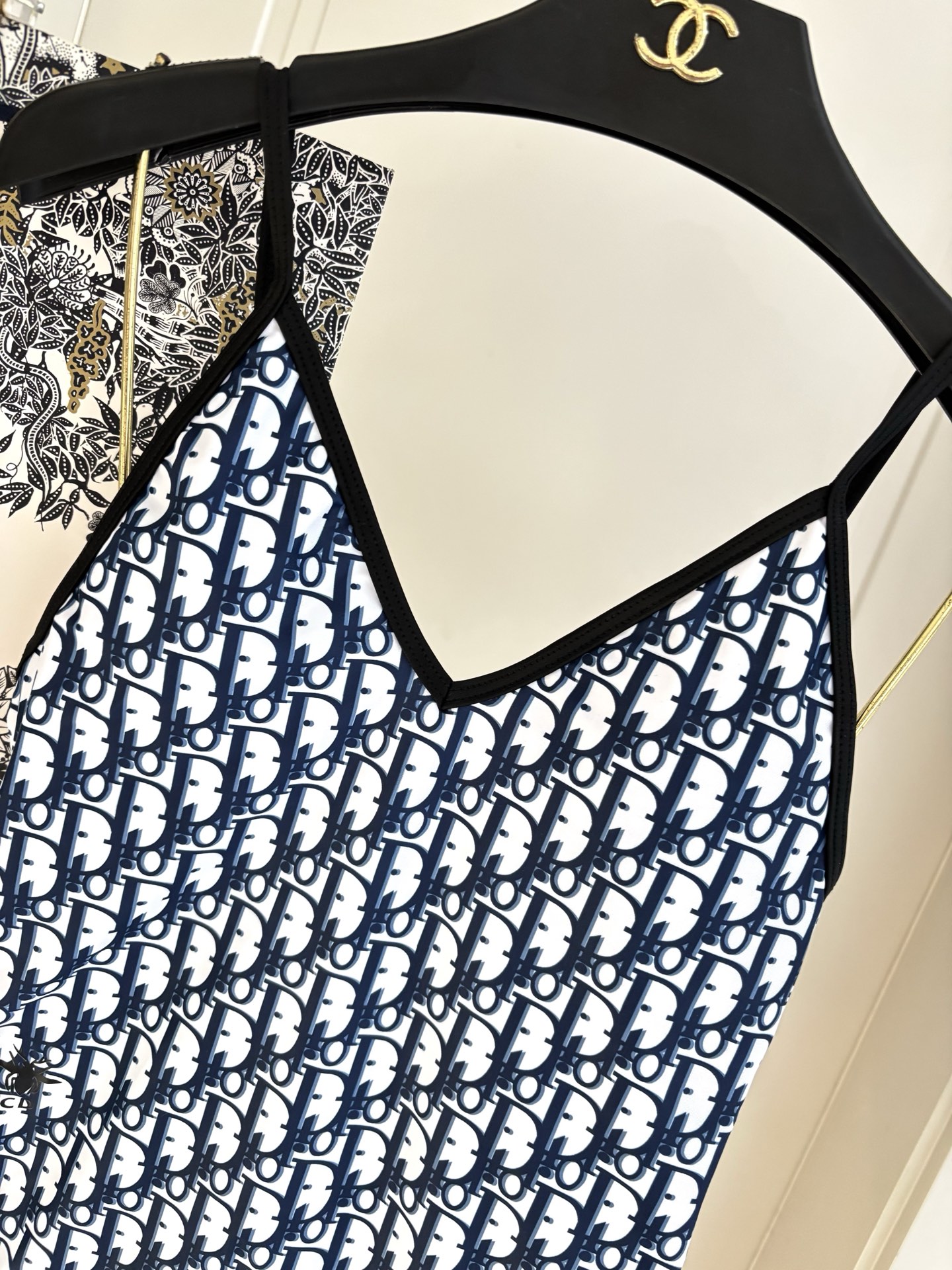 Dior 迪奥连体泳衣 强烈推荐！超显气质 😍🥰适合多种场景的游泳衣🏊‍♀️海边 游泳池 温泉 水上乐园