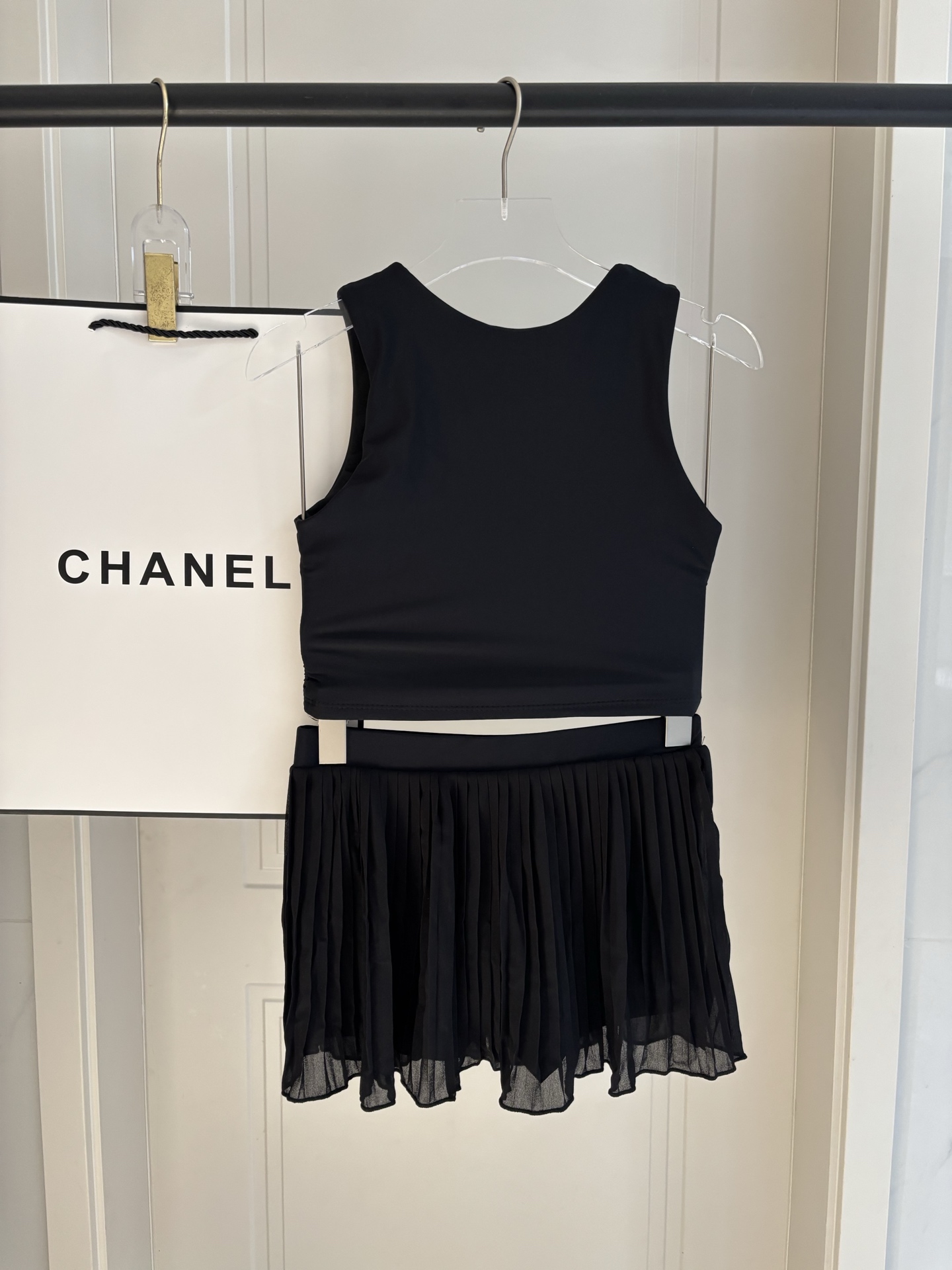 ALO新款高弹力健身短款瑜伽服运动套装~小背心➕修身提臀显瘦短裤裙S M L Xl