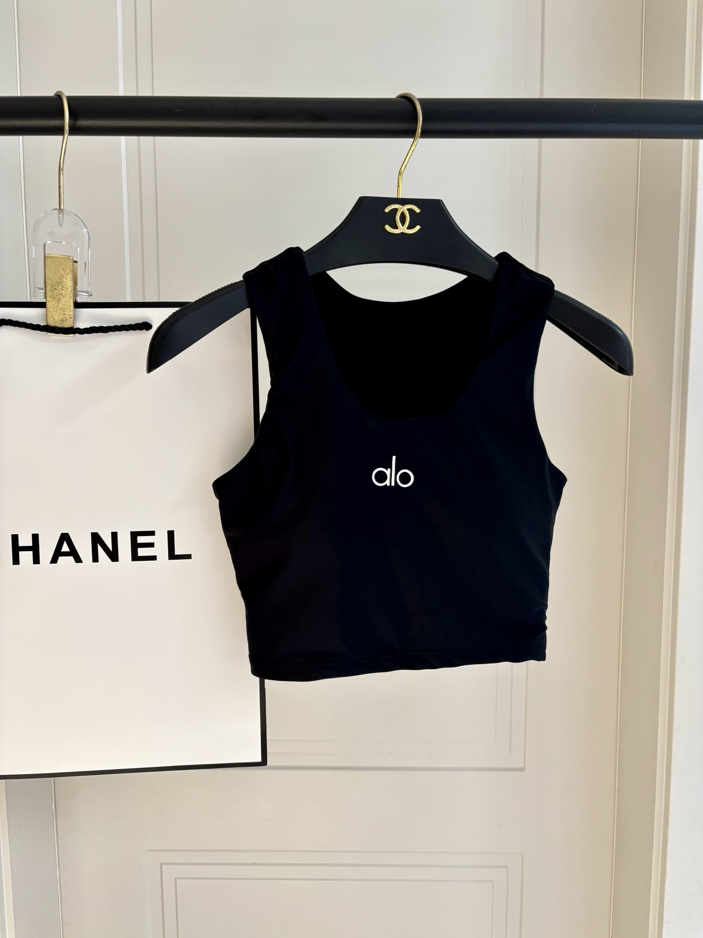 ALO新款高弹力健身短款瑜伽服运动套装~小背心➕修身提臀显瘦短裤裙S M L Xl