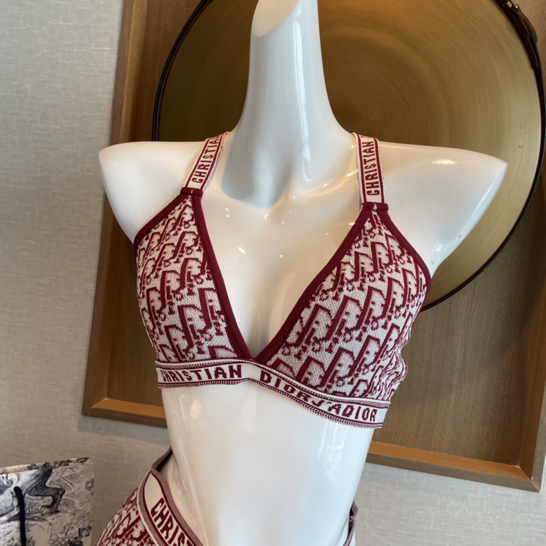 迪奥针织比基尼套装分体泳衣 FF字母印花抹胸内衣+平角打底裤，码数：均码（适合80-125斤）