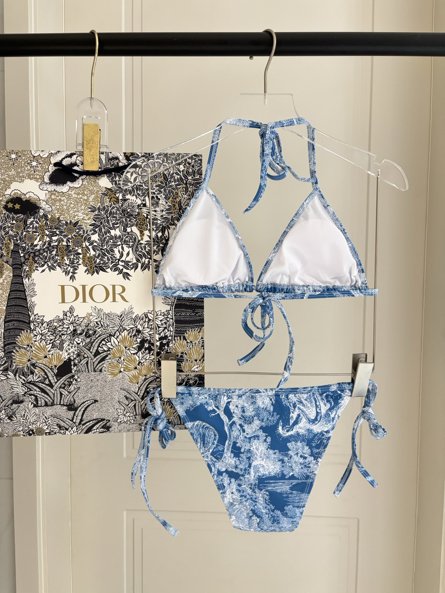 迪奥泳衣比基尼动物系列印花适合多种场景的游泳衣🏊‍♀️海边 游泳池 温泉 水上乐园 漂流都可以😌内搭也完