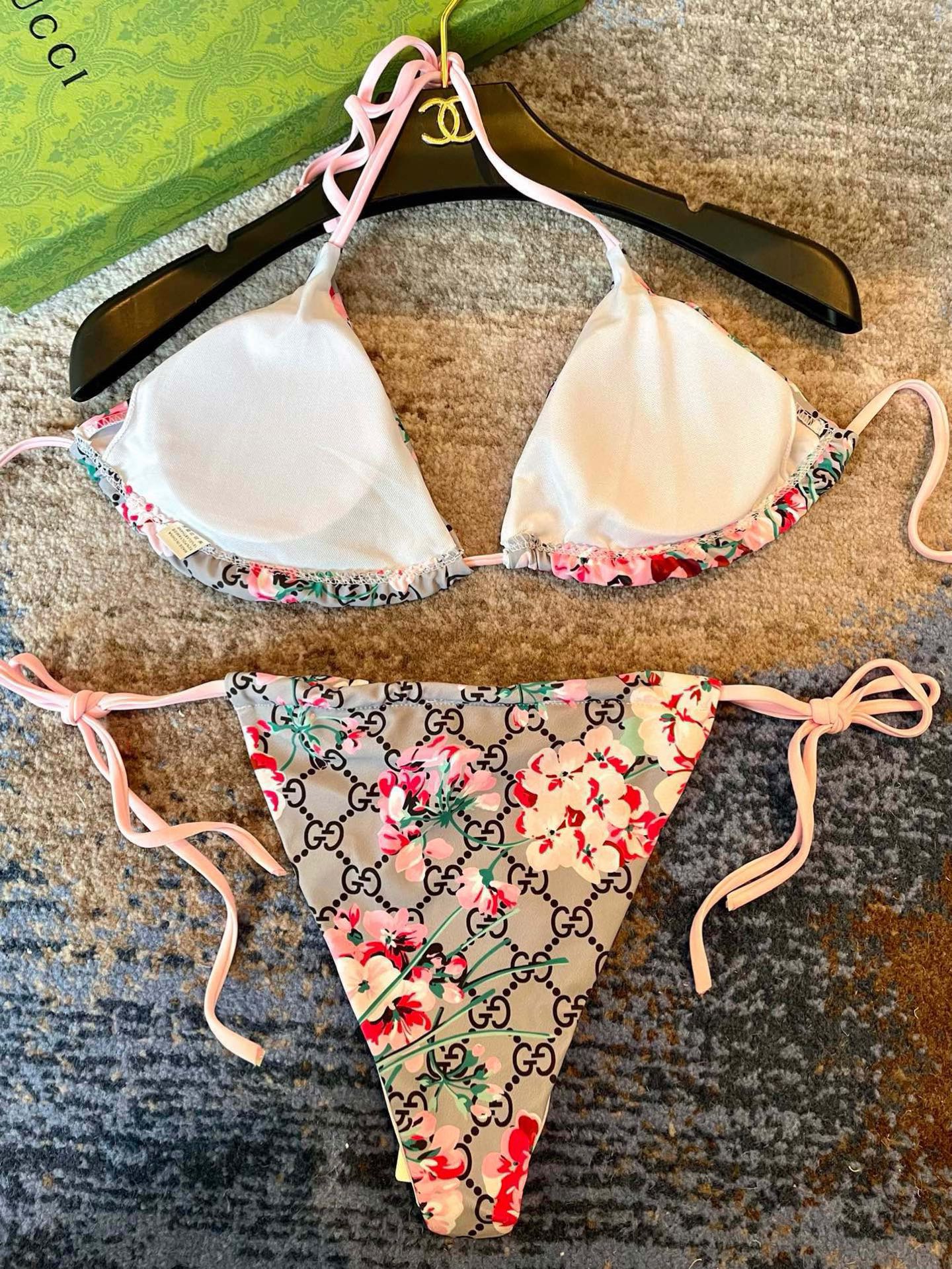 Gucci古奇新款比基尼泳衣👙❤️😍🥰适合多种场景的游泳衣🏊‍♀️海边 游泳池 温泉 水上乐园 漂流都可