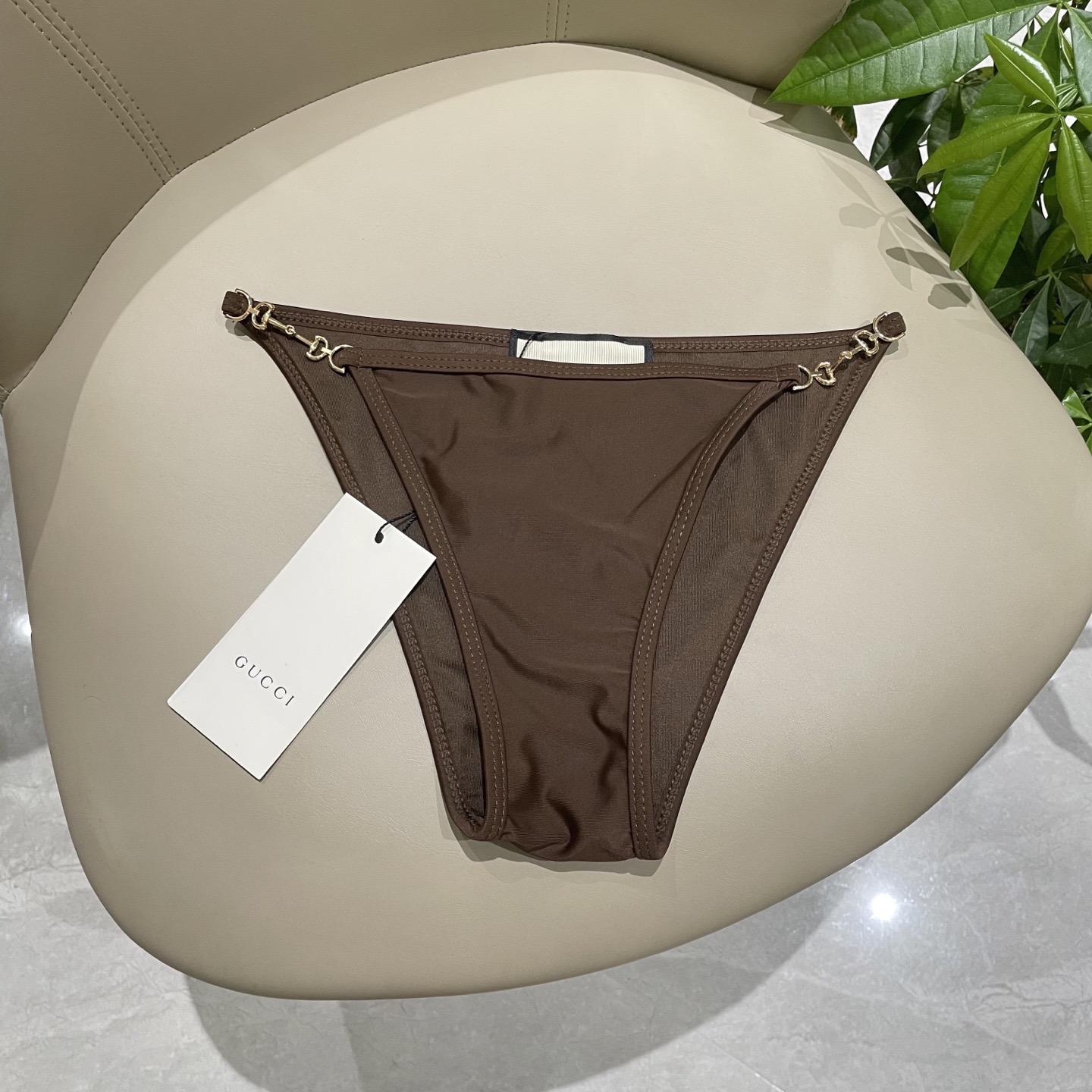 Gucci专柜新款泳衣 😍🥰适合多种场景的游泳衣🏊‍♀️海边 游泳池 温泉 水上乐园 漂流都可以😌内搭也