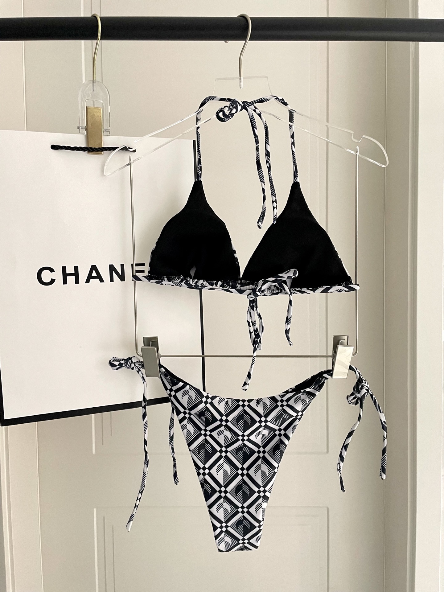 Diesel新款比基尼 😍🥰适合多种场景的游泳衣🏊‍♀️海边 游泳池 温泉 水上乐园 漂流都可以😌内搭也