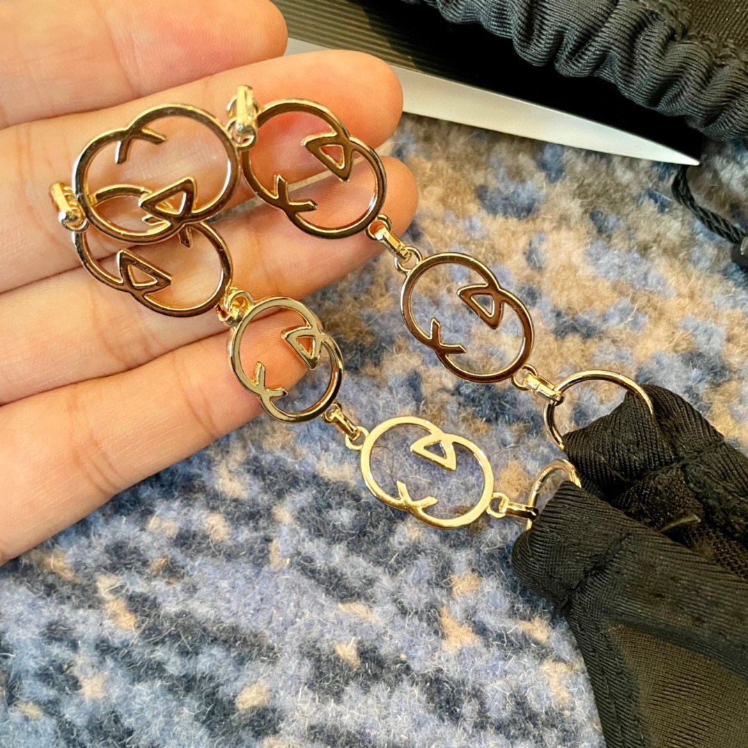 Gucci新款比基尼😍🥰适合多种场景的游泳衣🏊‍♀️海边 游泳池 温泉 水上乐园 漂流都可以😌内搭也完全