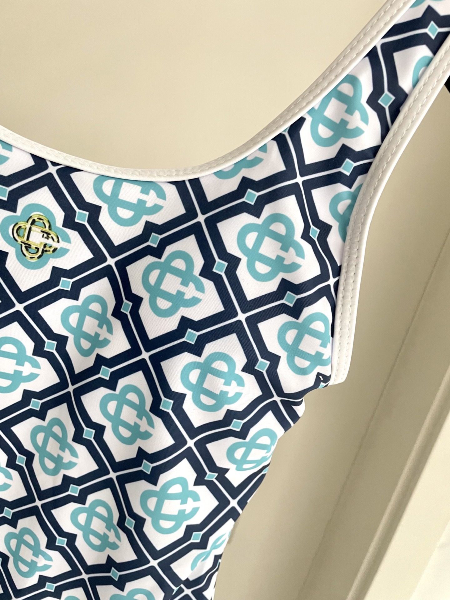 潮牌casablanca😍🥰适合多种场景的游泳衣🏊‍♀️海边 游泳池 温泉 水上乐园 漂流都可以😌内搭也