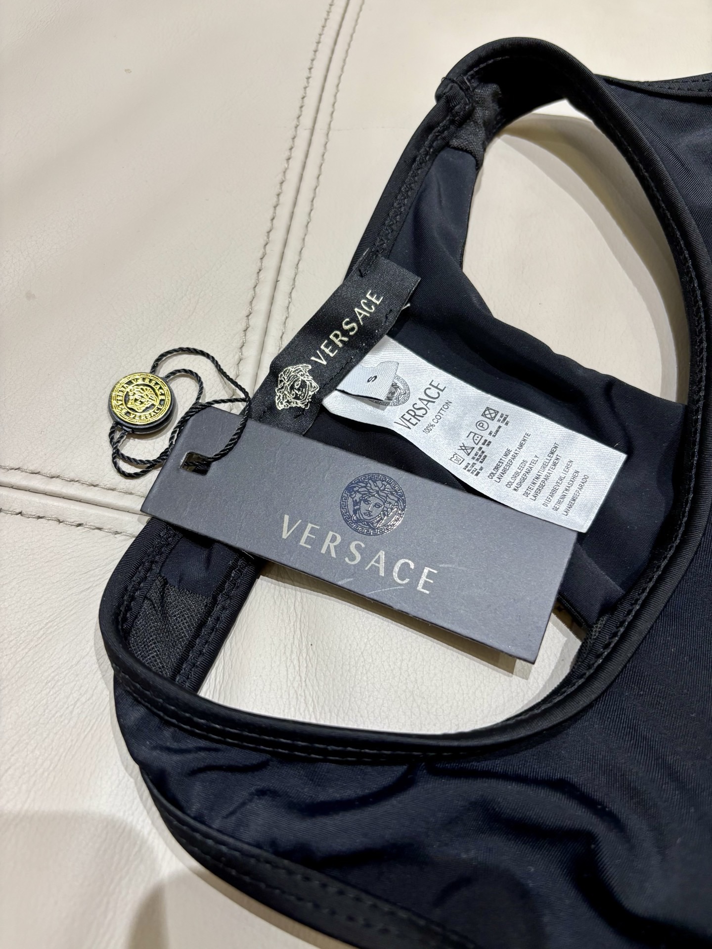 范思哲新款高弹力健身长款瑜伽服运动套装~小背心➕修身提臀显瘦打底裤S M L Xl