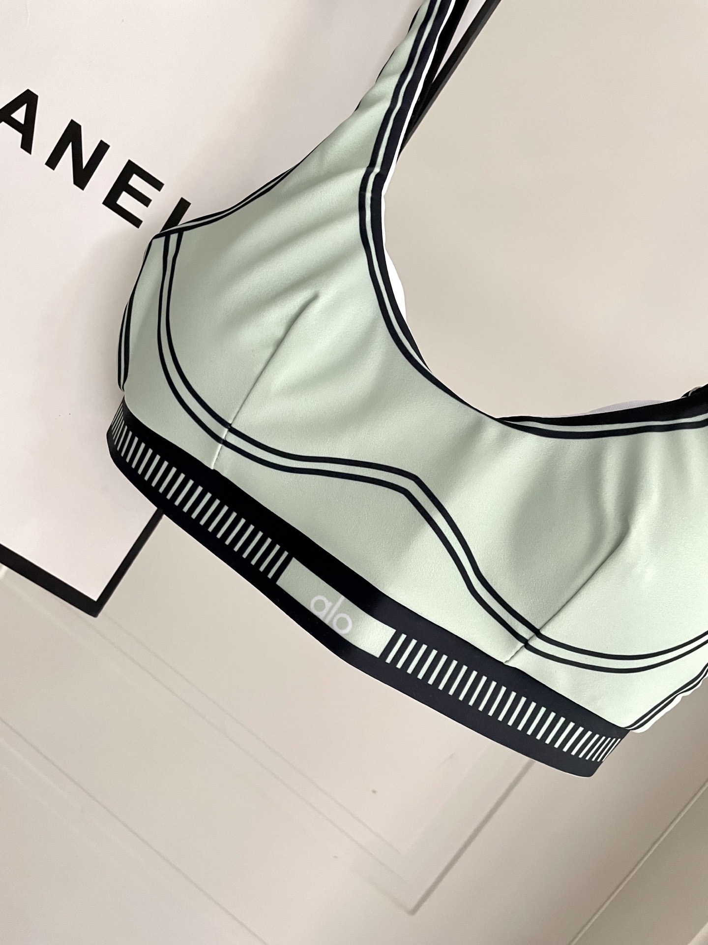 ALO新款高弹力健身长款瑜伽服运动套装~小背心➕修身提臀显瘦打底裤S M L Xl