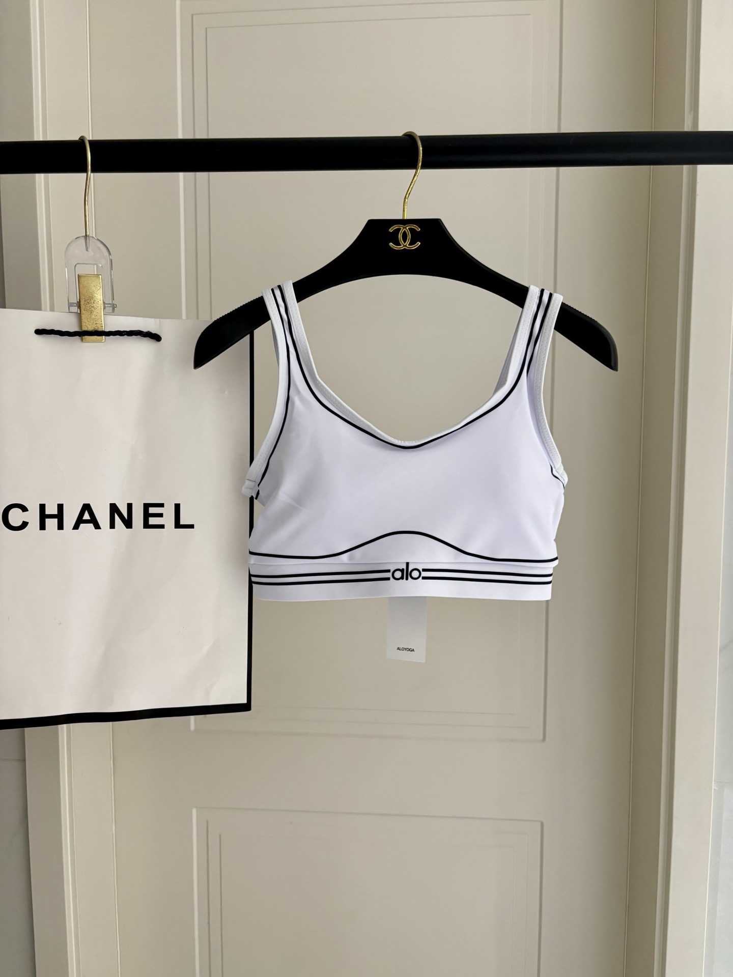 ALO新款高弹力健身长款瑜伽服运动套装~小背心➕修身提臀显瘦打底裤S M L Xl