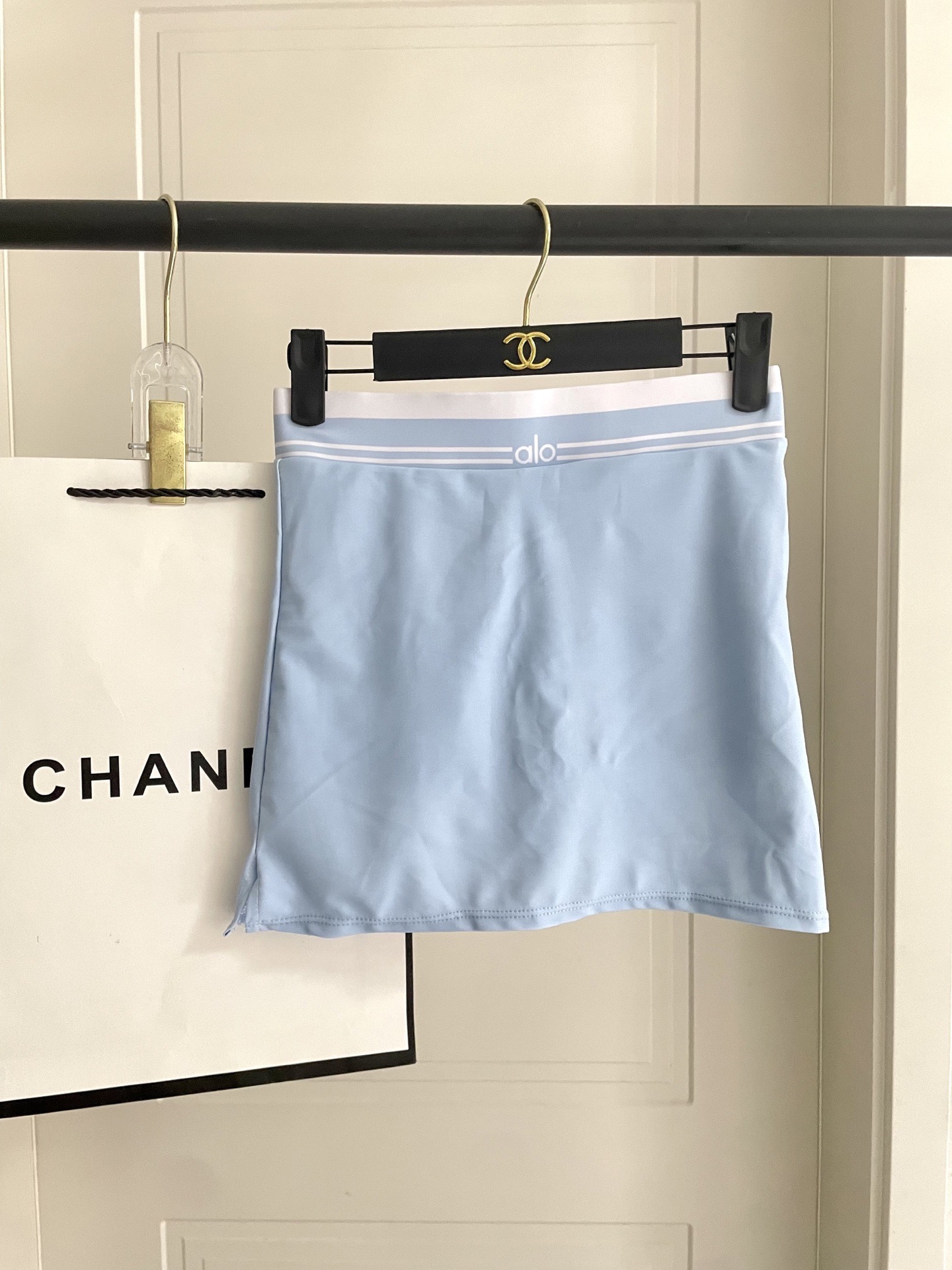 ALO新款高弹力健身短款瑜伽服运动套装~小背心➕修身提臀显瘦裤裙S M L Xl