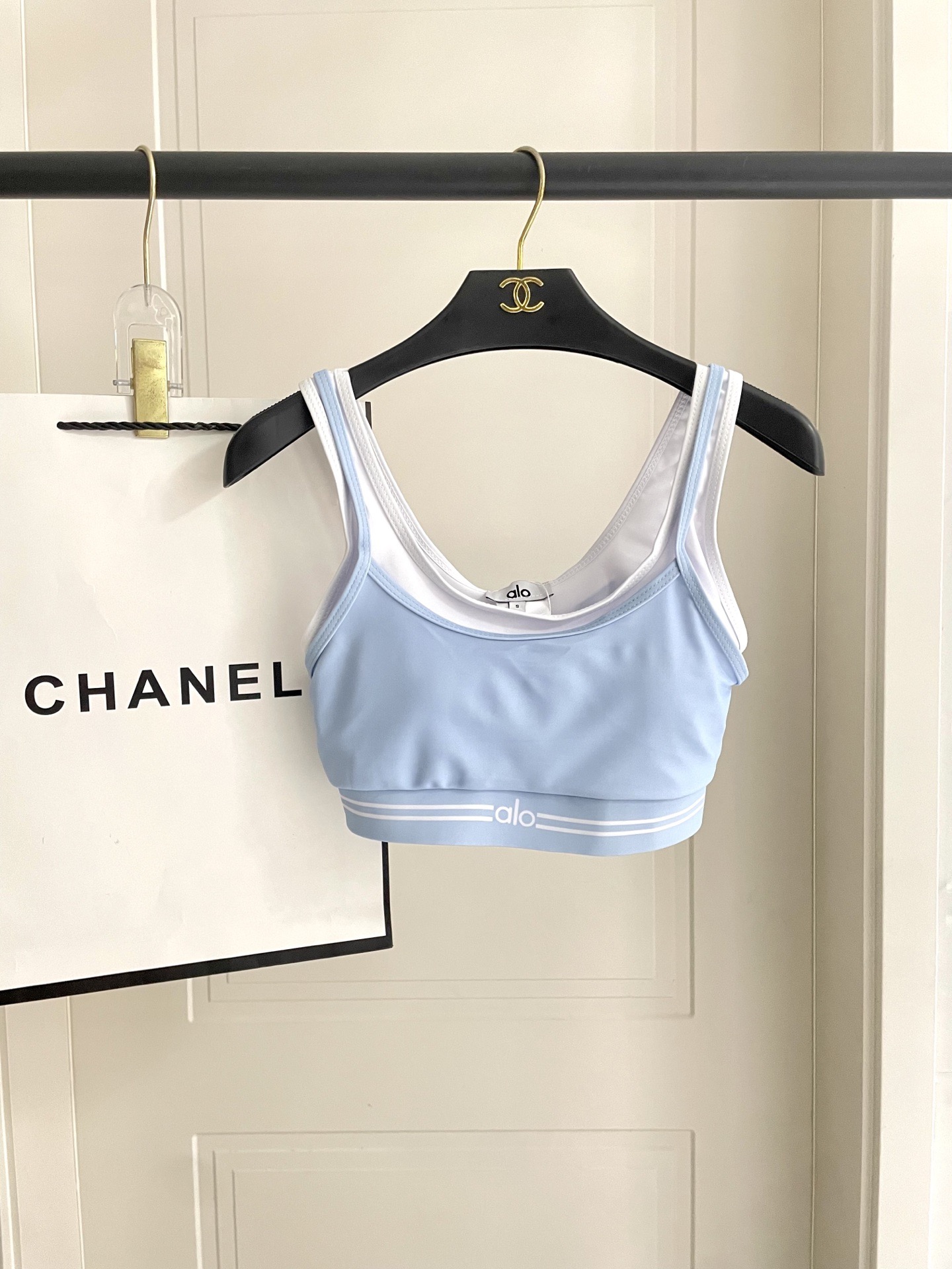 ALO新款高弹力健身短款瑜伽服运动套装~小背心➕修身提臀显瘦裤裙S M L Xl