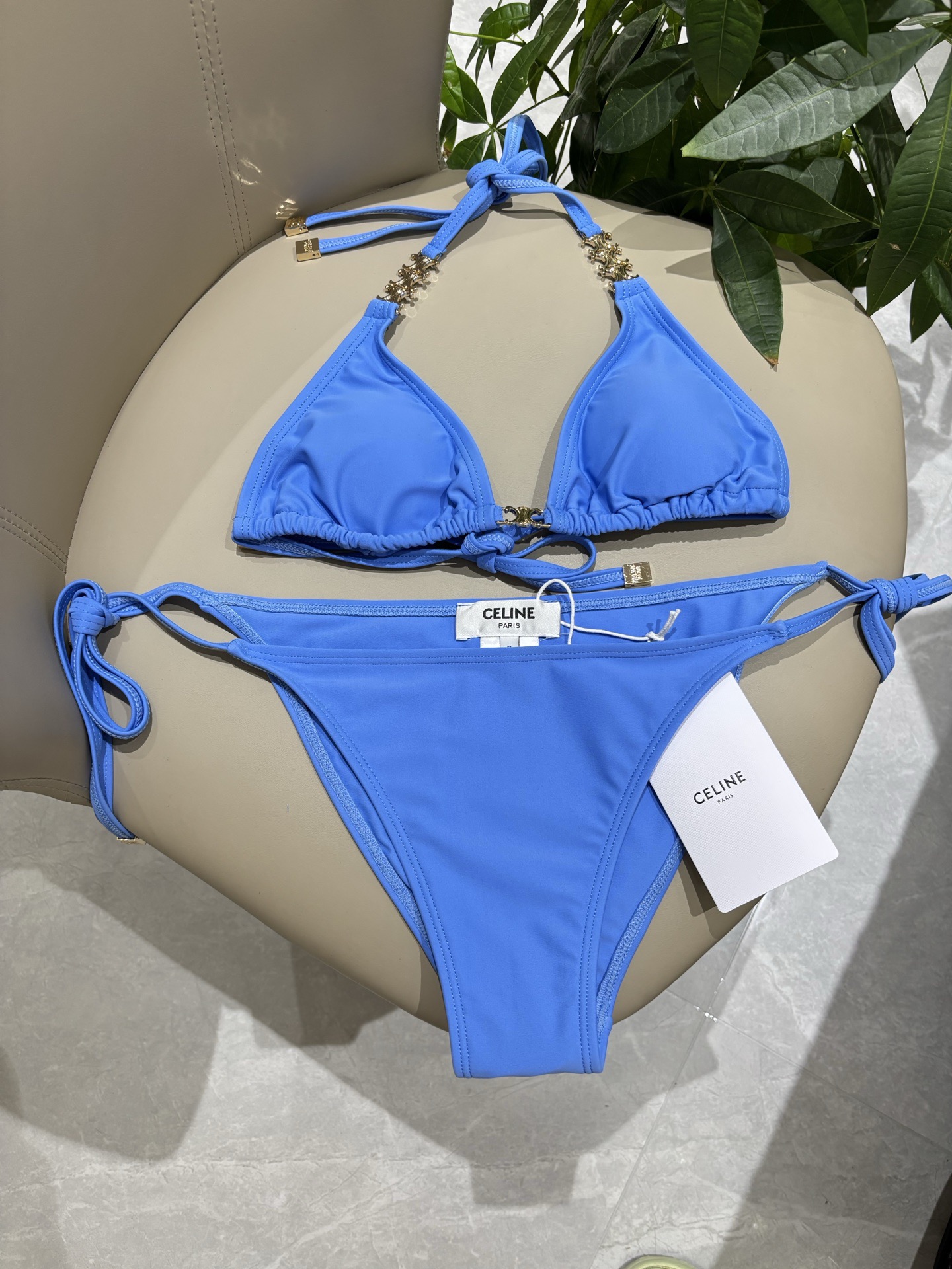 Celine Celine分体泳衣新款 海边