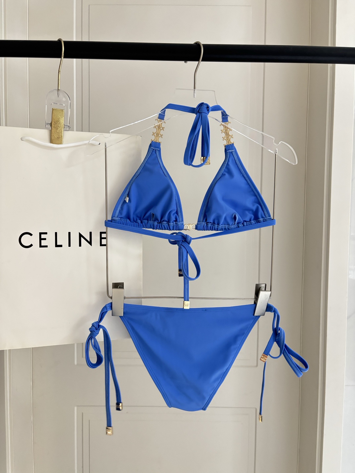 Celine Celine分体泳衣新款 海边