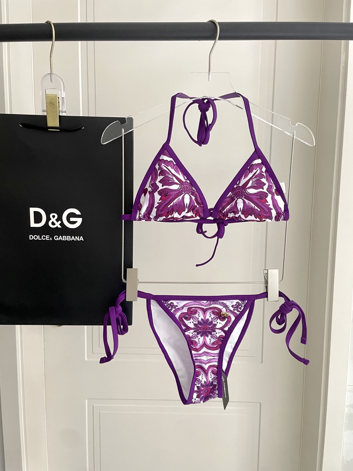 DG新款比基尼泳衣 时尚潮流款 😍🥰适合多种场景的游泳衣🏊‍♀️海边 游泳池 温泉 水上乐园 漂流都可以