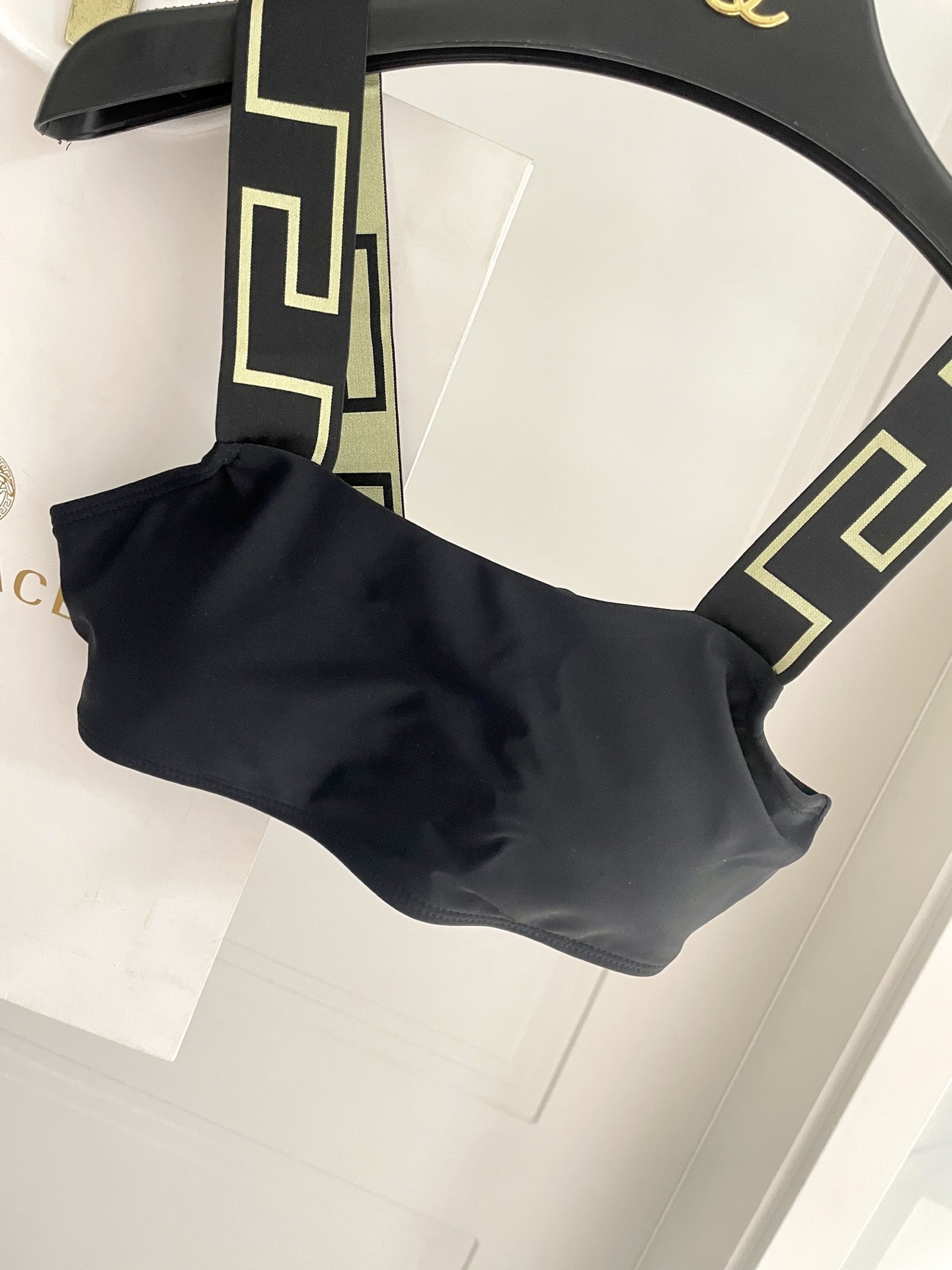 范思哲比基尼👙❤️😍🥰适合多种场景的游泳衣🏊‍♀️海边 游泳池 温泉 水上乐园 漂流都可以😌内搭外穿也完