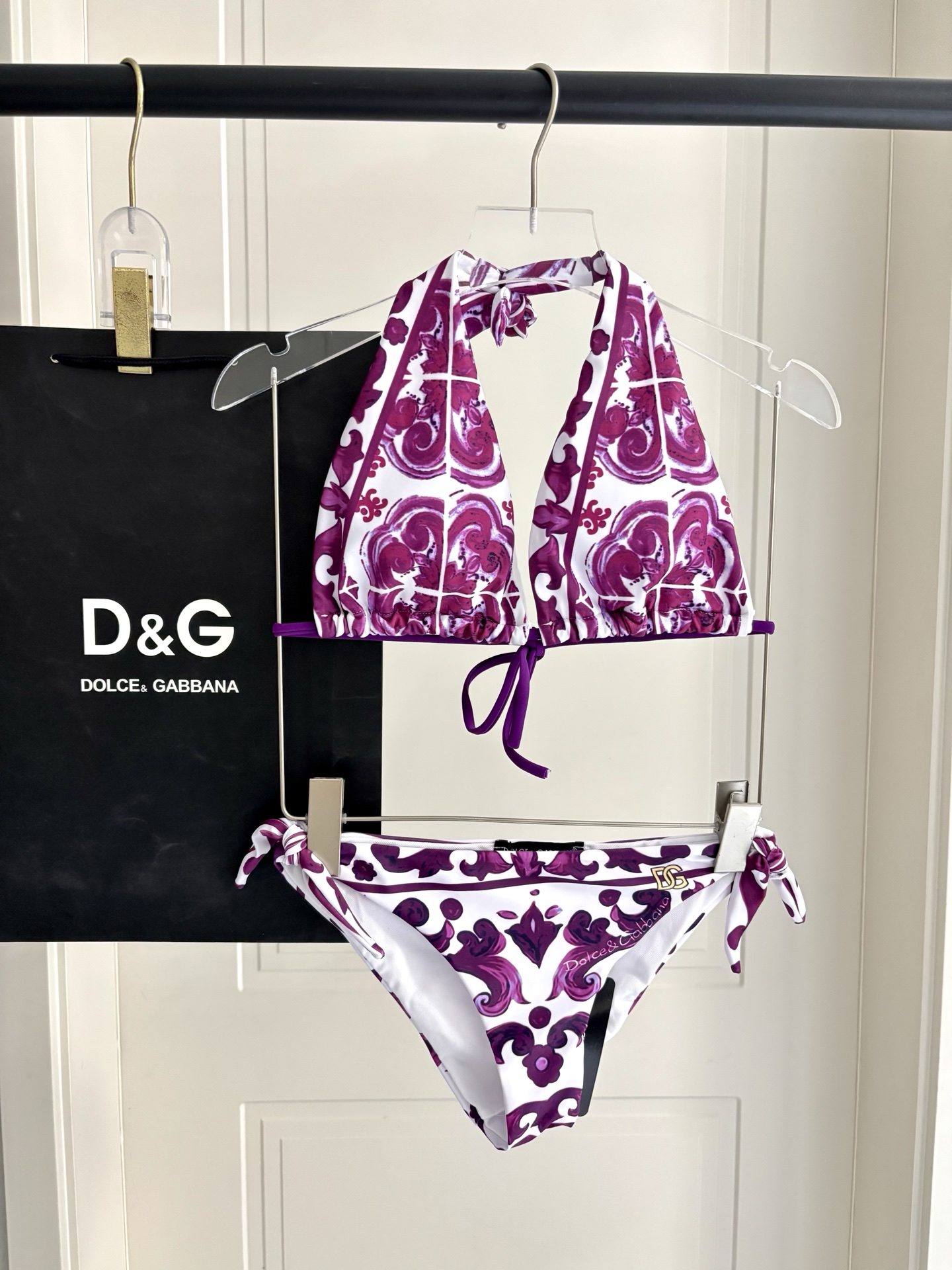 DG新款印花比基尼👙❤️😍🥰适合多种场景的游泳衣🏊‍♀️海边 游泳池 温泉 水上乐园 漂流都可以😌内搭外