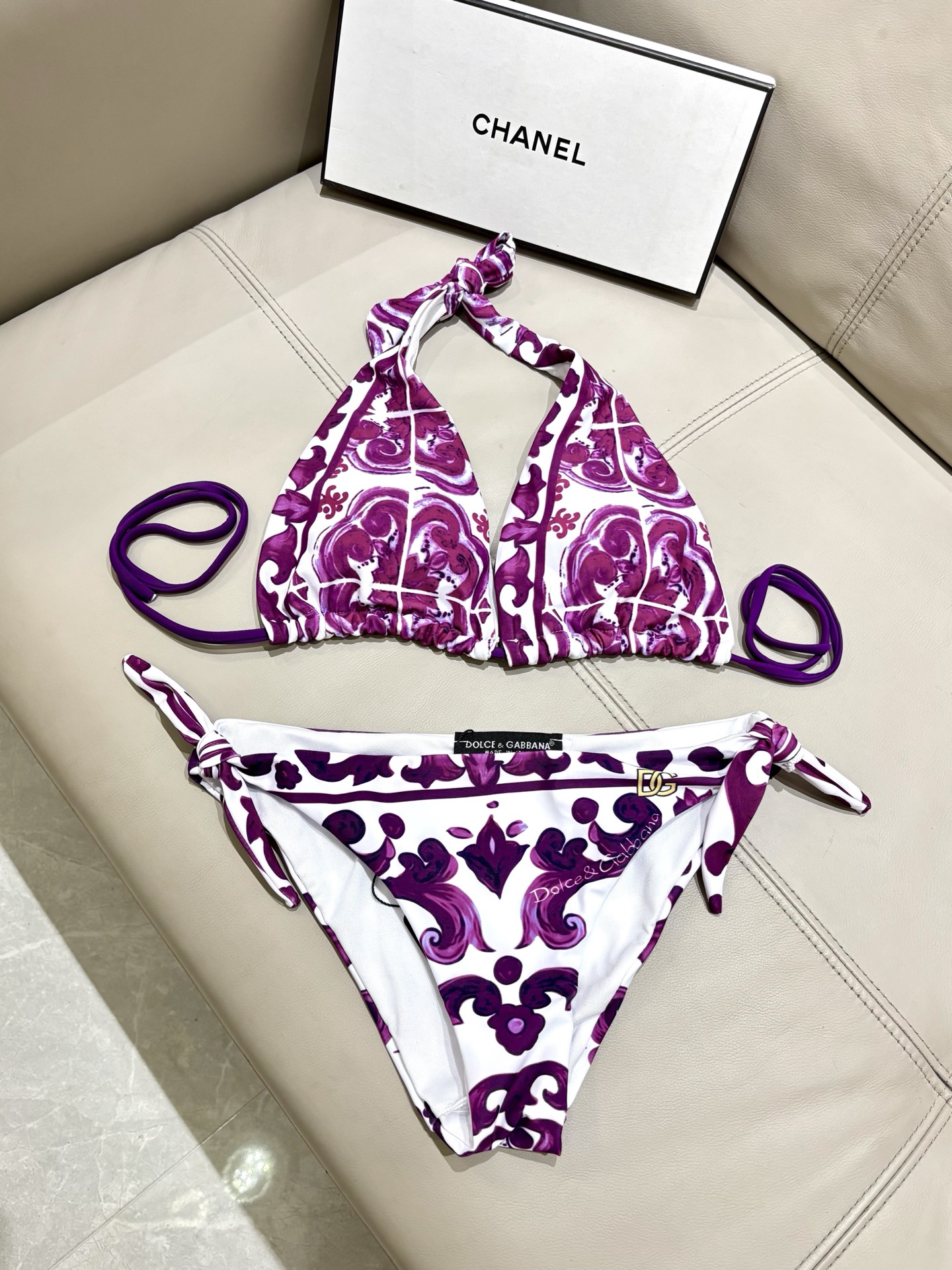 DG新款印花比基尼👙❤️😍🥰适合多种场景的游泳衣🏊‍♀️海边 游泳池 温泉 水上乐园 漂流都可以😌内搭外