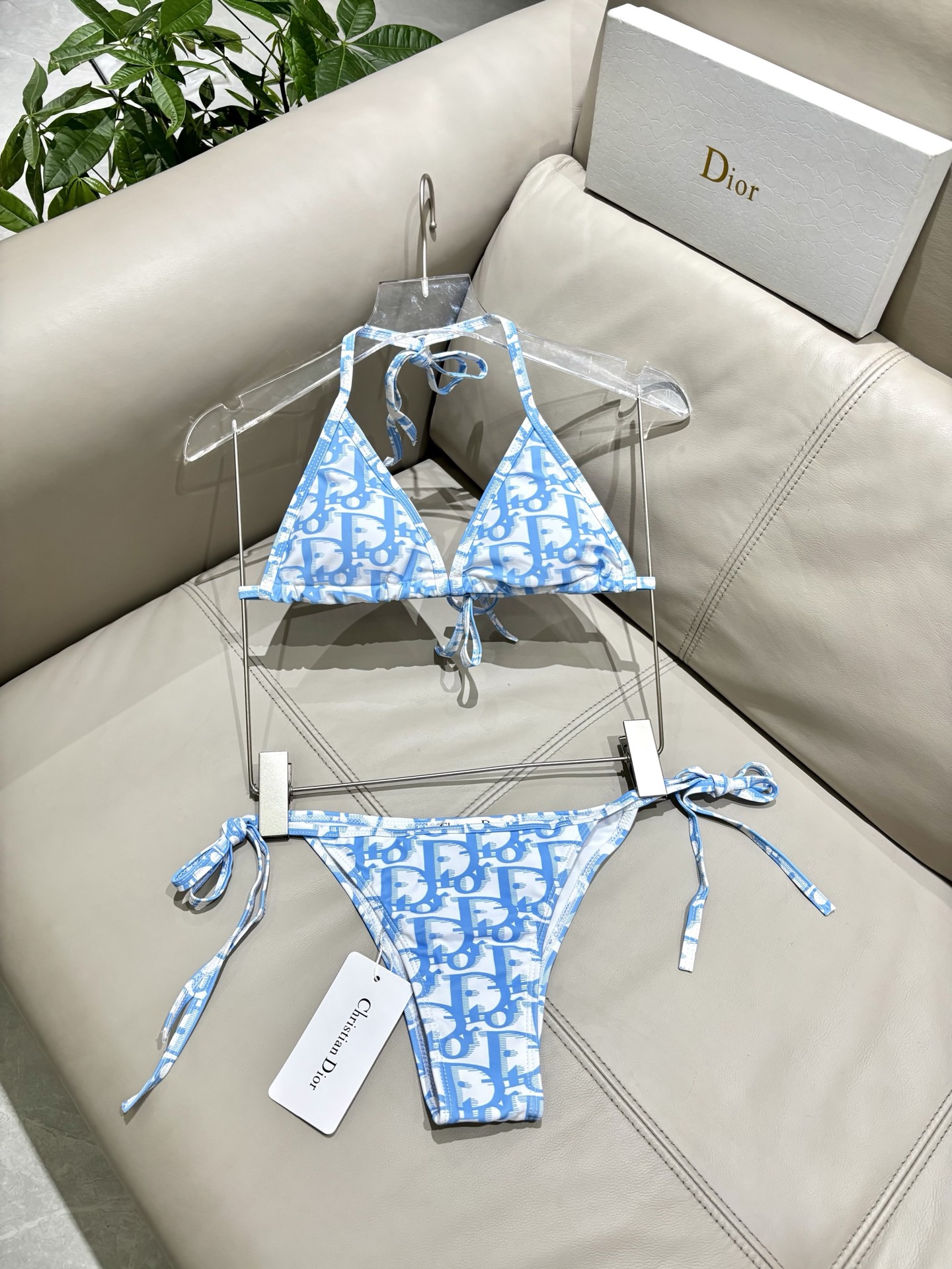 Dior 迪奥比基尼泳衣 强烈推荐！超显气质 😍🥰适合多种场景的游泳衣🏊‍♀️海边 游泳池 温泉 水上乐