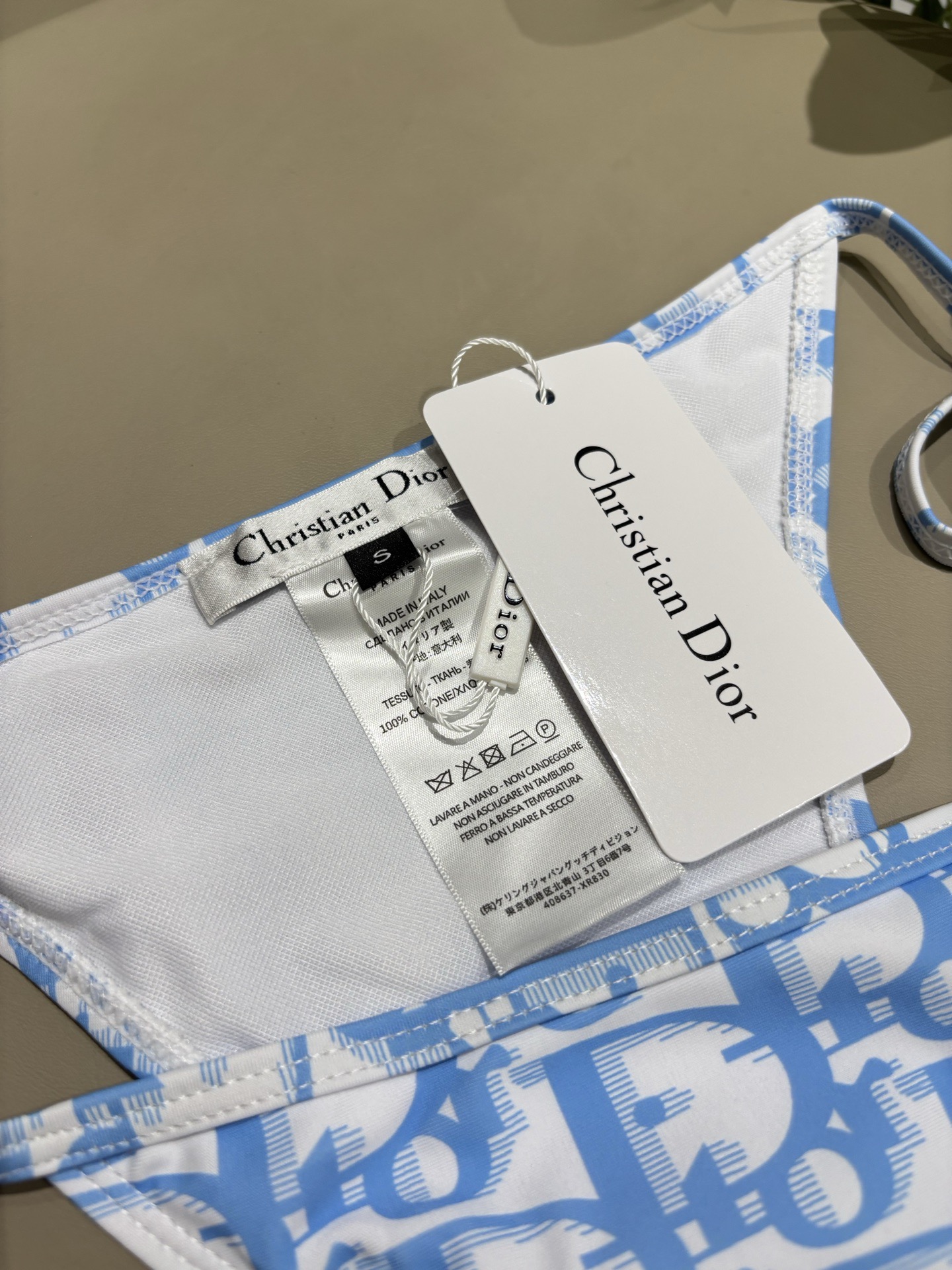 Dior 迪奥比基尼泳衣 强烈推荐！超显气质 😍🥰适合多种场景的游泳衣🏊‍♀️海边 游泳池 温泉 水上乐