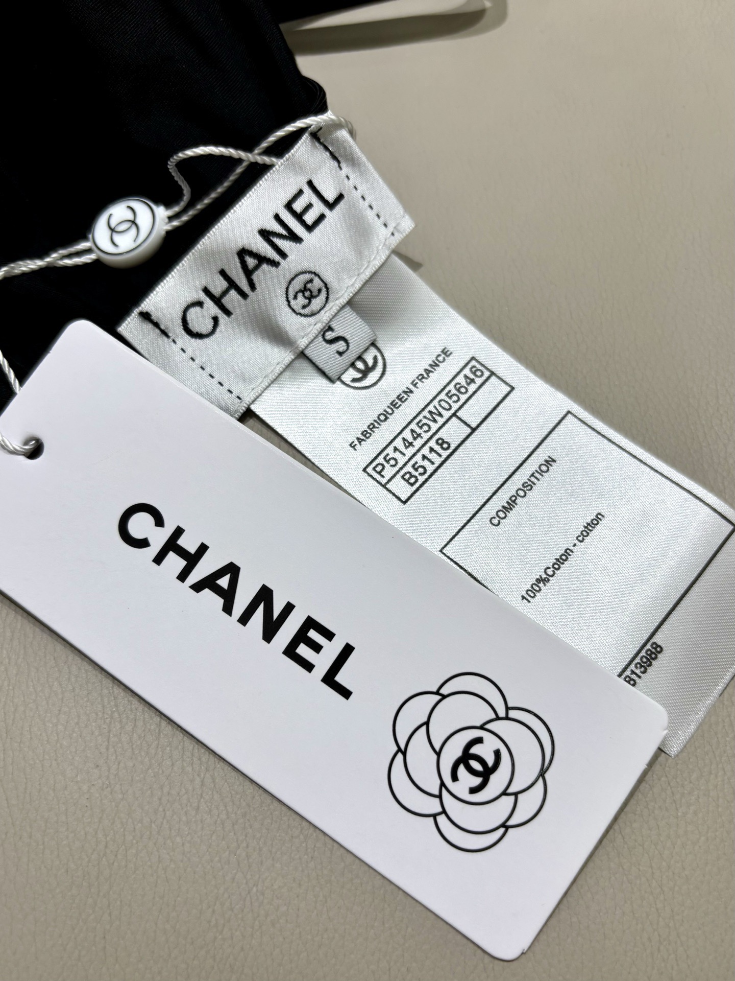 Chanel 香奈儿新款泳衣👙❤️😍🥰适合多种场景的游泳衣🏊‍♀️海边 游泳池 温泉 水上乐园 漂流都可