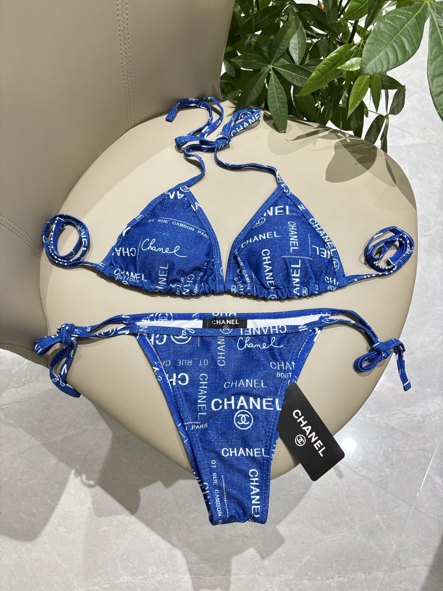 Chanel 香奈儿新款比基尼泳衣👙❤️😍🥰适合多种场景的游泳衣🏊‍♀️海边 游泳池 温泉 水上乐园 漂