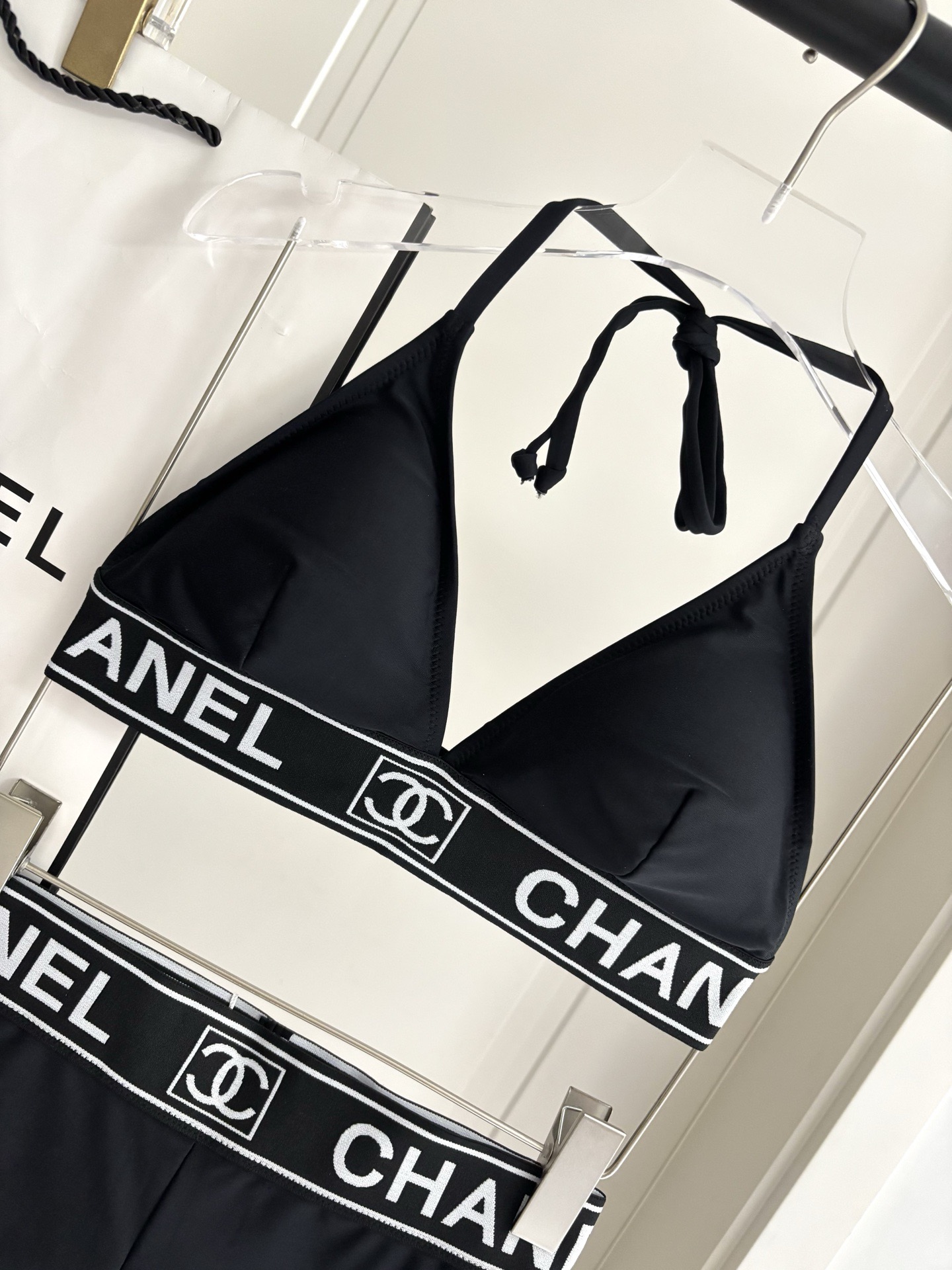 Chanel 香奈儿新款分体泳衣👙❤️😍🥰适合多种场景的游泳衣🏊‍♀️海边 游泳池 温泉 水上乐园 漂流