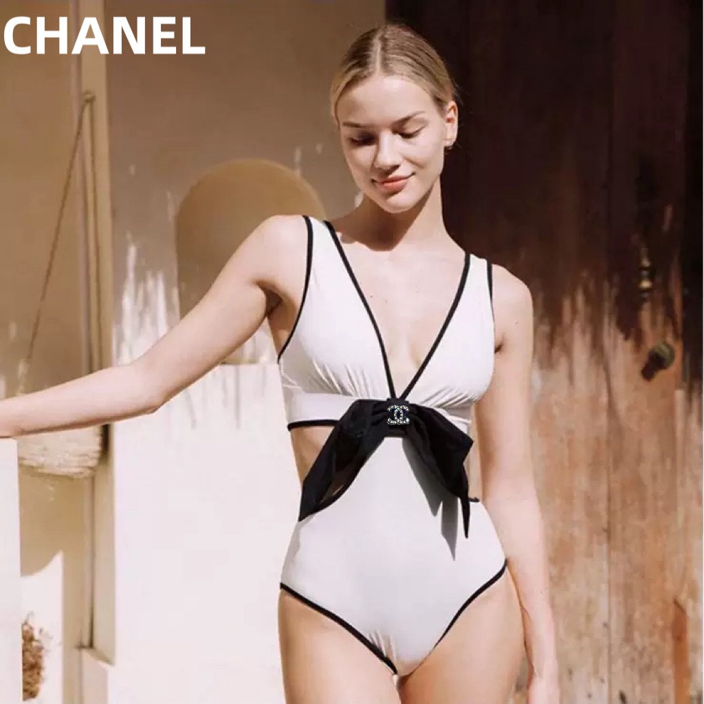 Chanel新款连体😍🥰适合多种场景的游泳衣🏊‍♀️海边 游泳池 温泉 水上乐园 漂流都可以😌内搭也完全